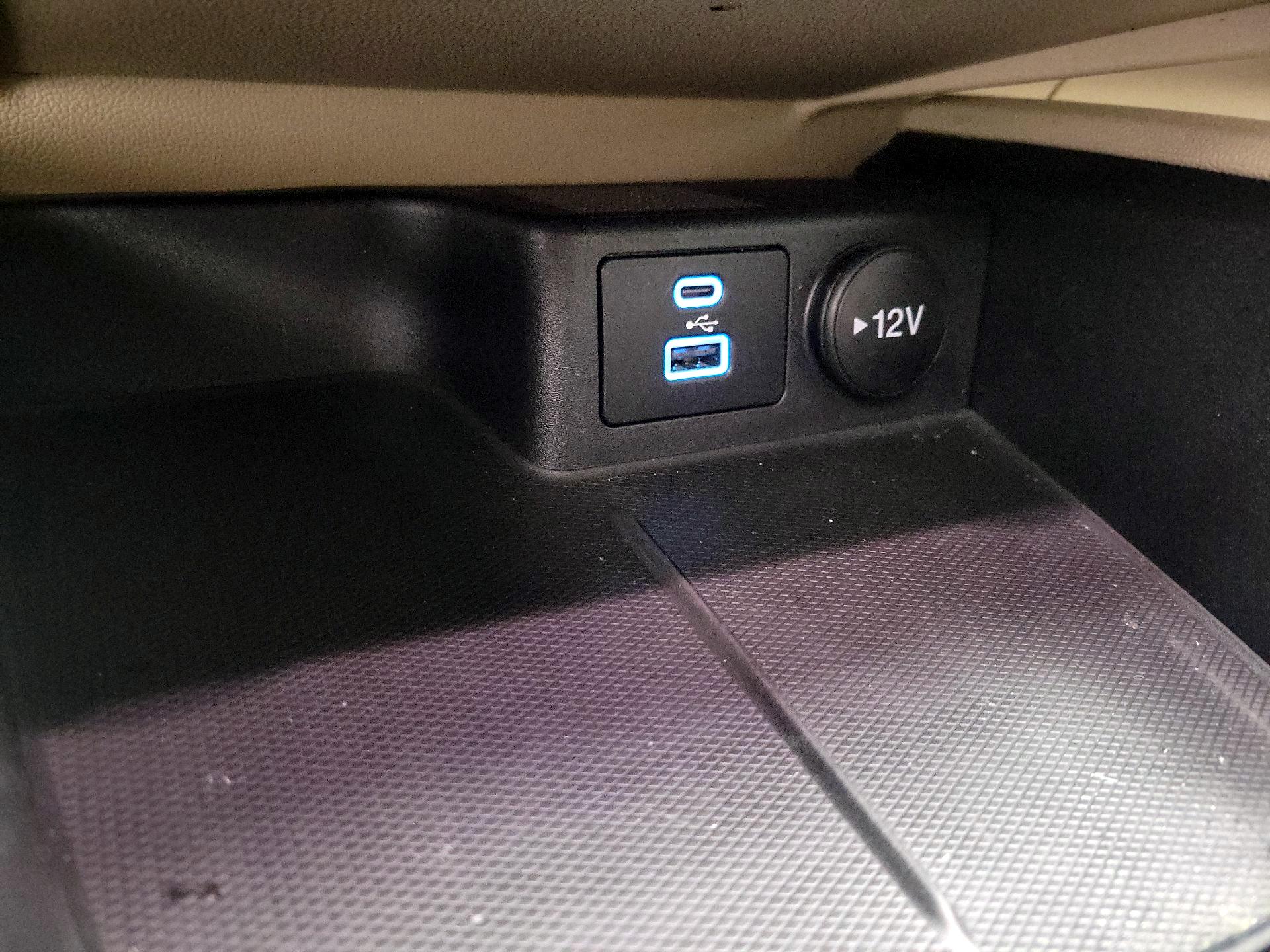 Thumbnail: 2022 Ford Escape - 18