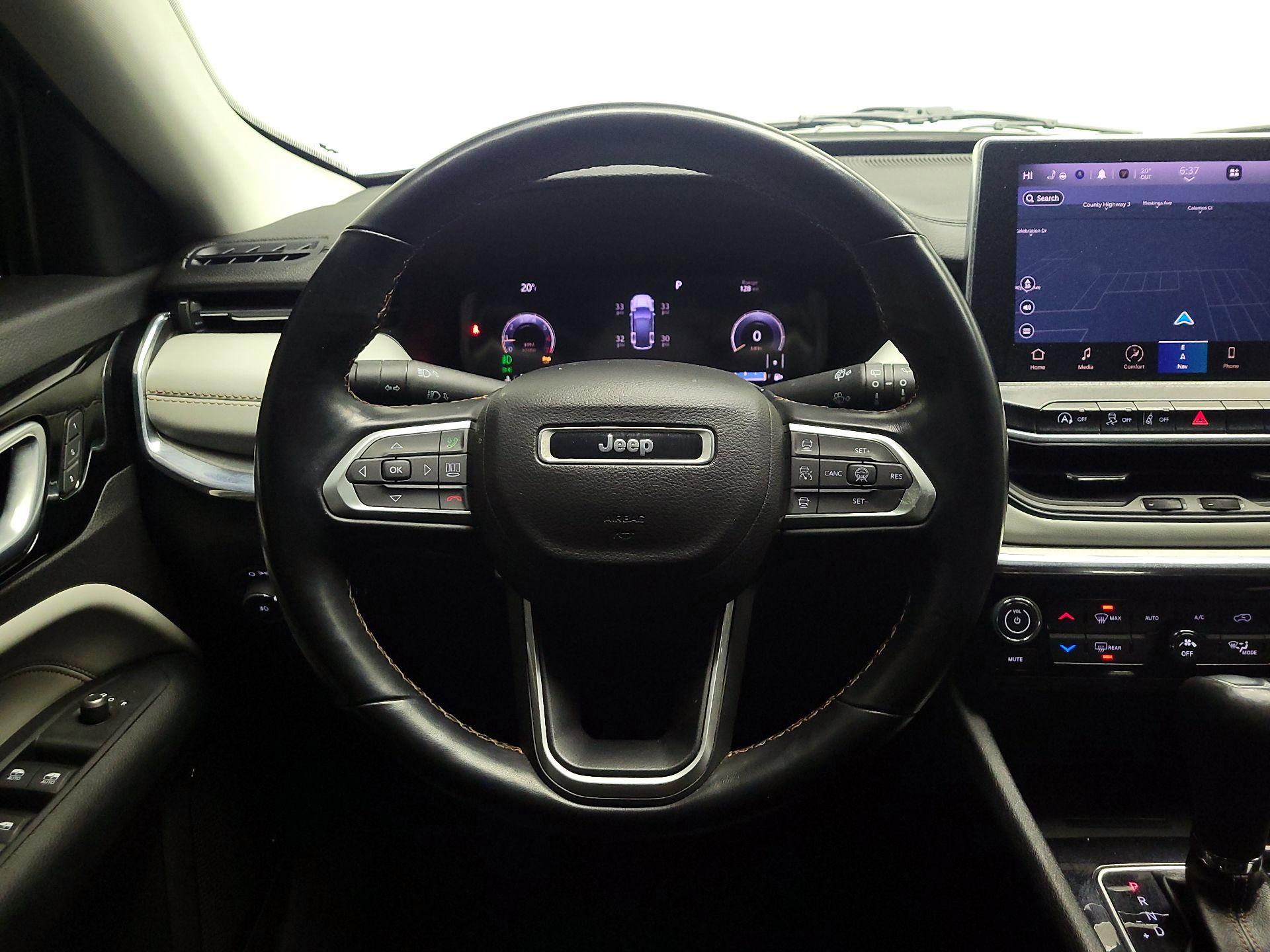 Thumbnail: 2022 Jeep Compass - 10