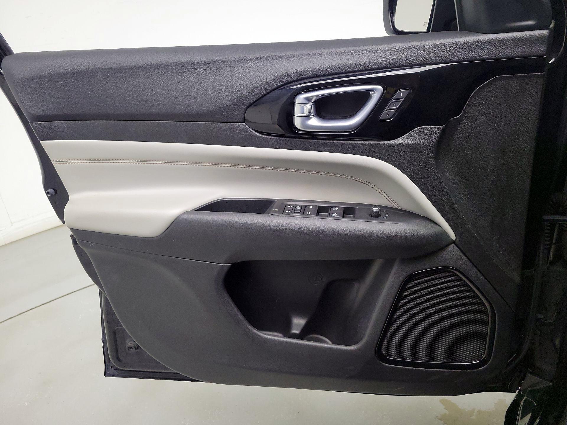 Thumbnail: 2022 Jeep Compass - 12