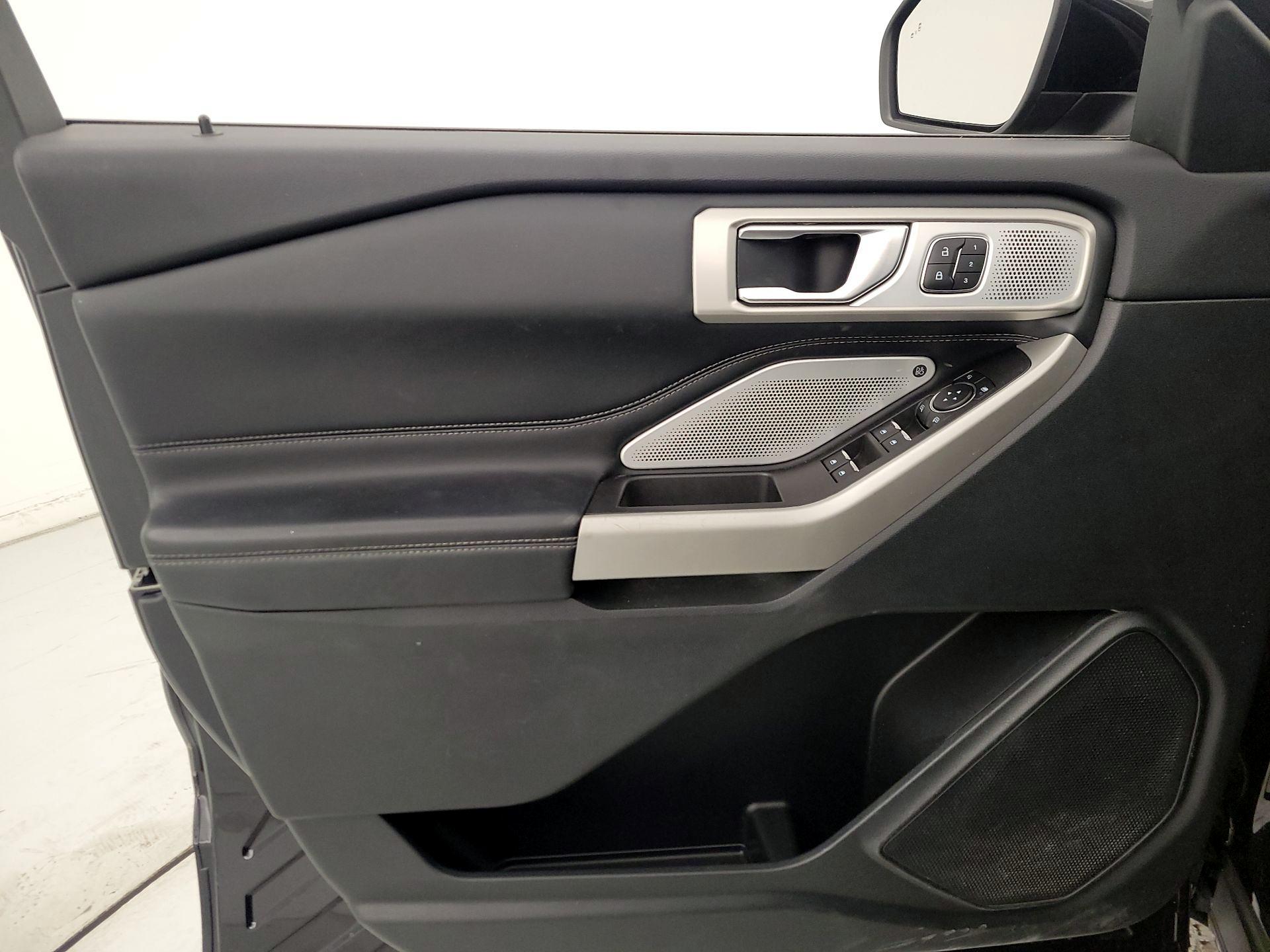 Thumbnail: 2023 Ford Explorer - 12