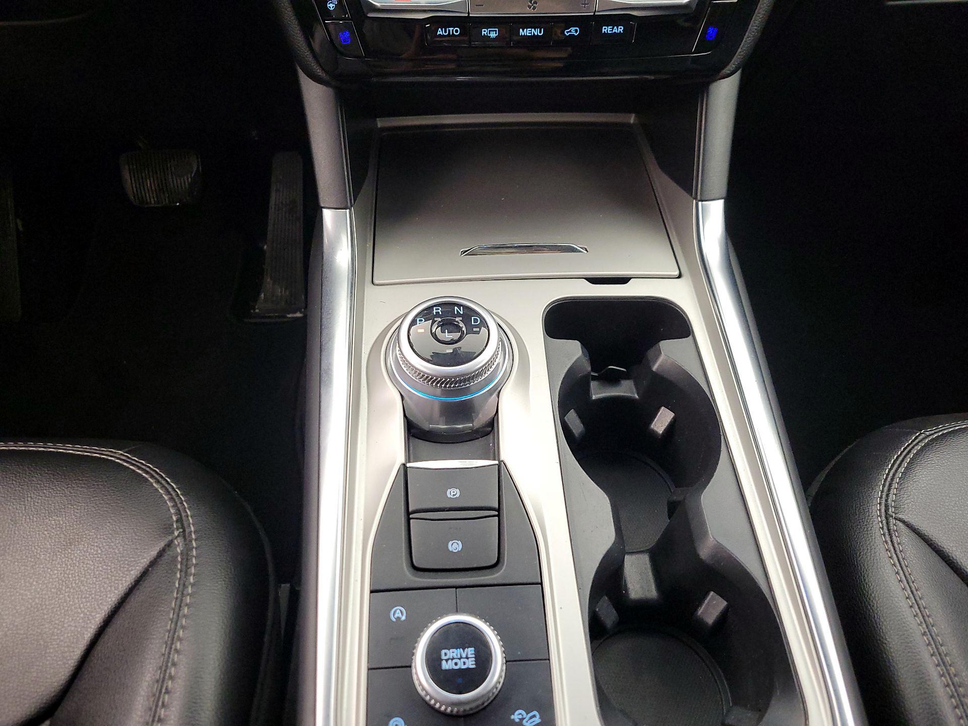 Thumbnail: 2023 Ford Explorer - 18