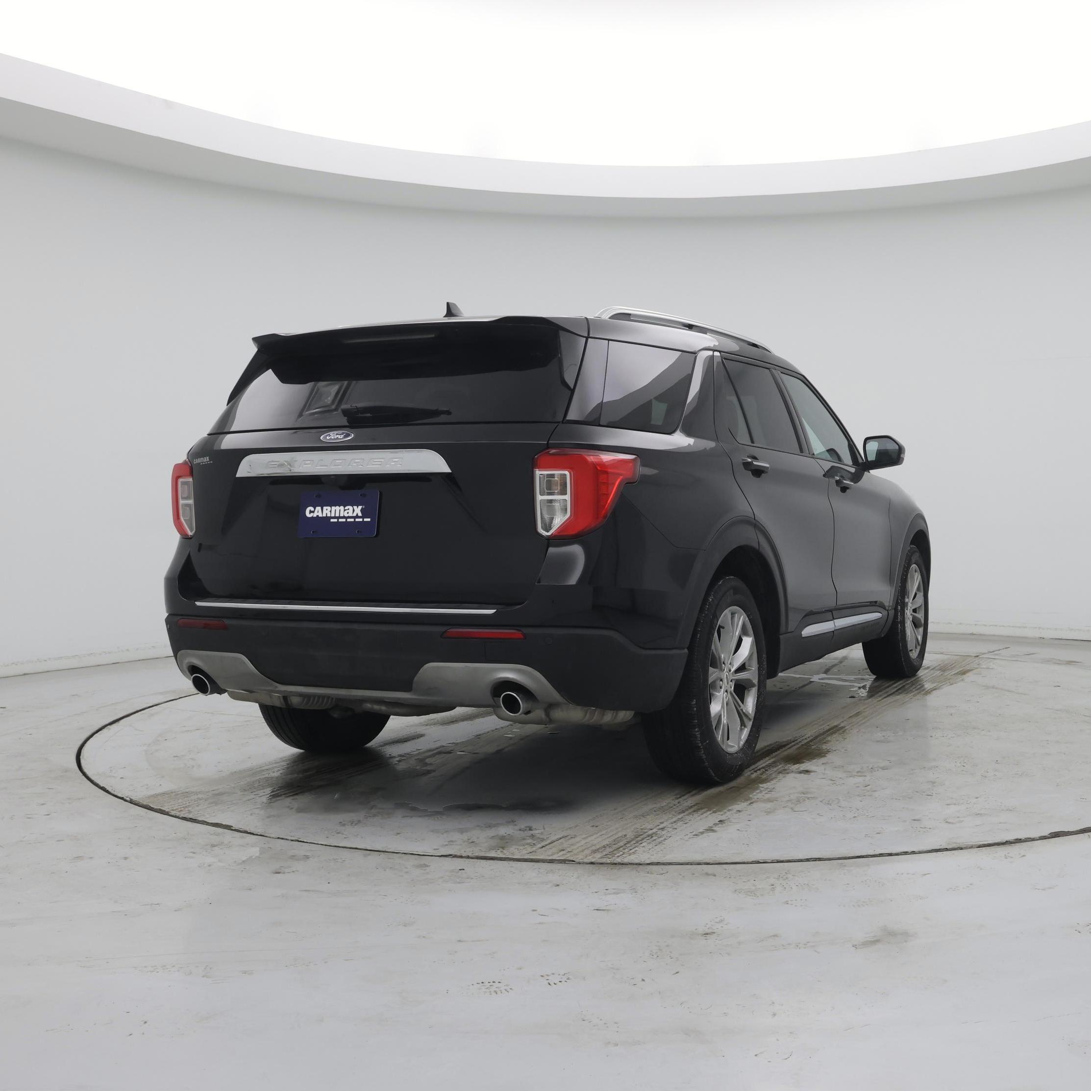 Thumbnail: 2023 Ford Explorer - 8