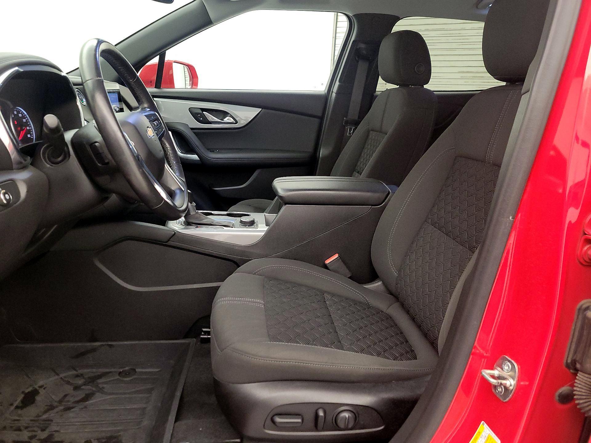 Thumbnail: 2020 Chevrolet Blazer - 11