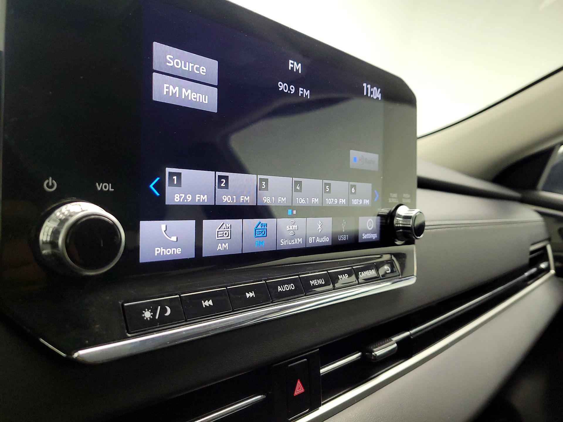 Thumbnail: 2024 Mitsubishi Outlander - 13