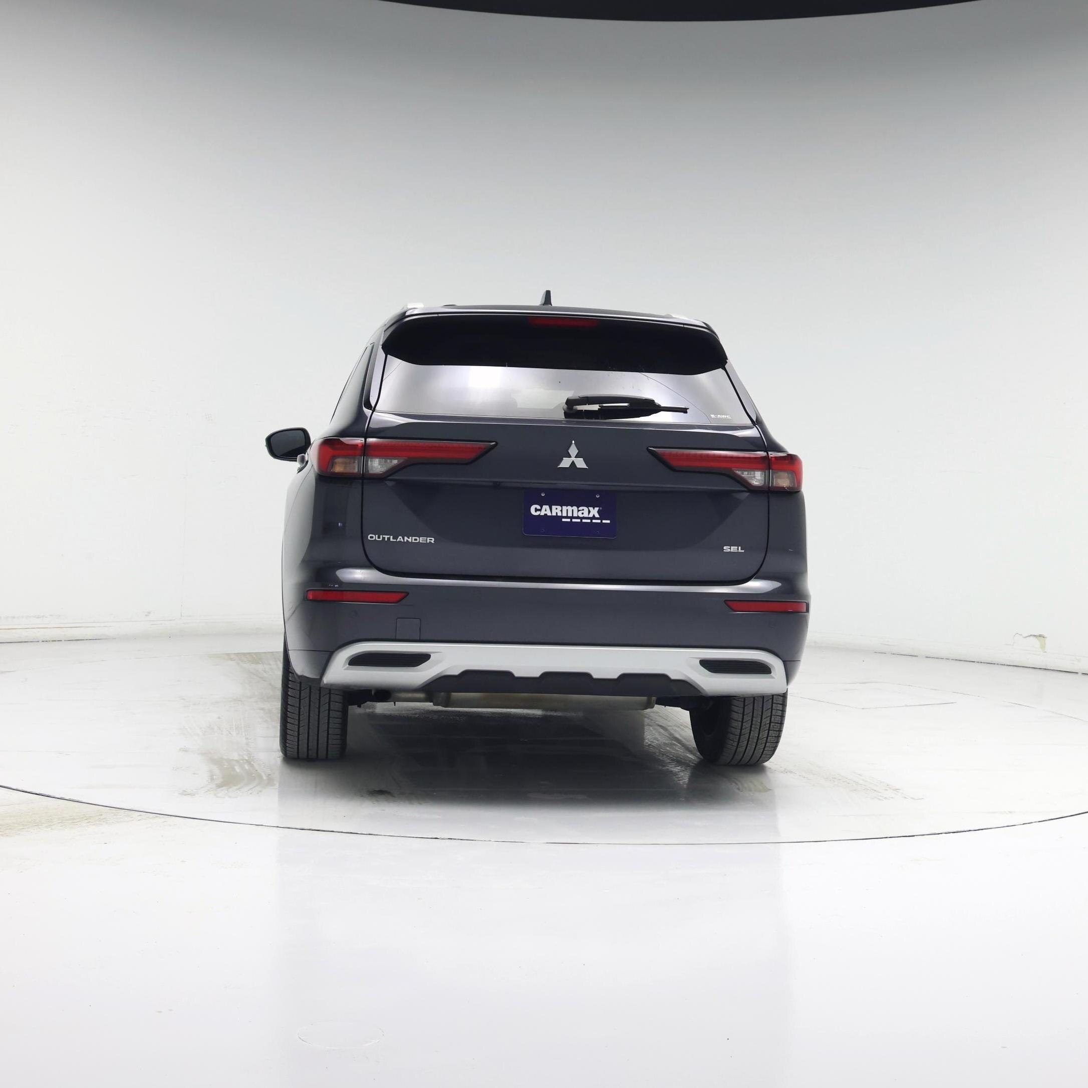 Thumbnail: 2024 Mitsubishi Outlander - 6