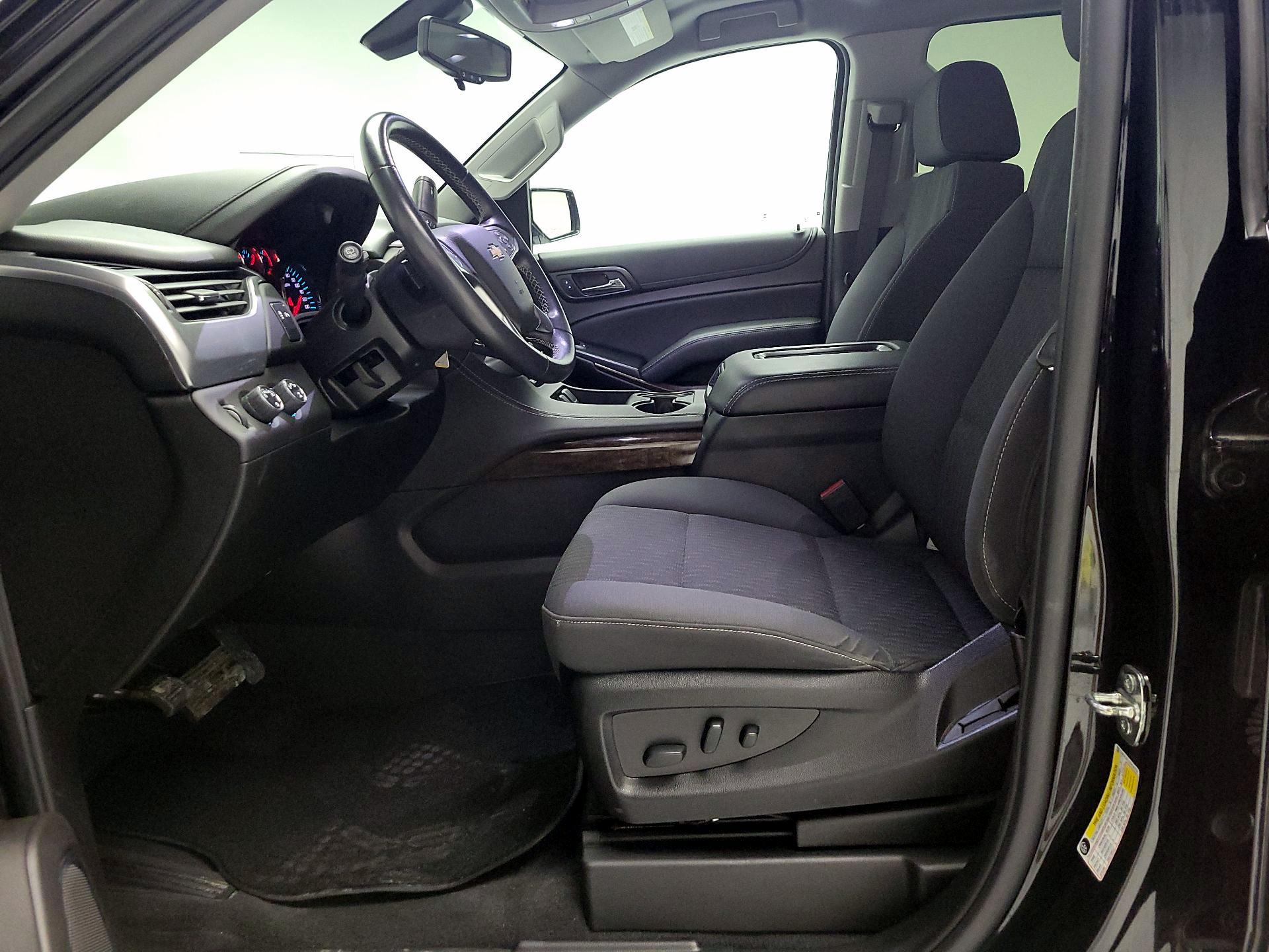 Thumbnail: 2020 Chevrolet Tahoe - 11