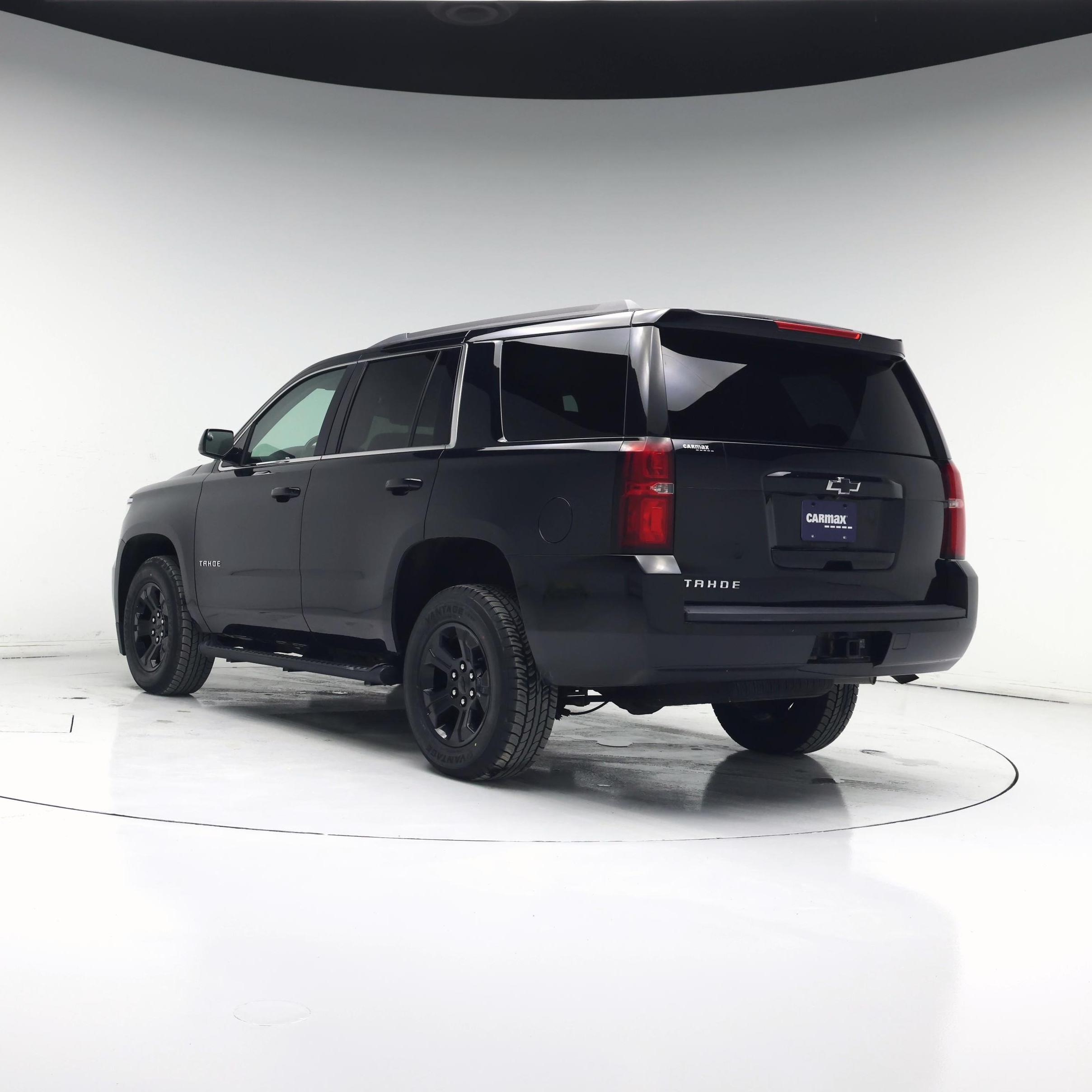 Thumbnail: 2020 Chevrolet Tahoe - 2