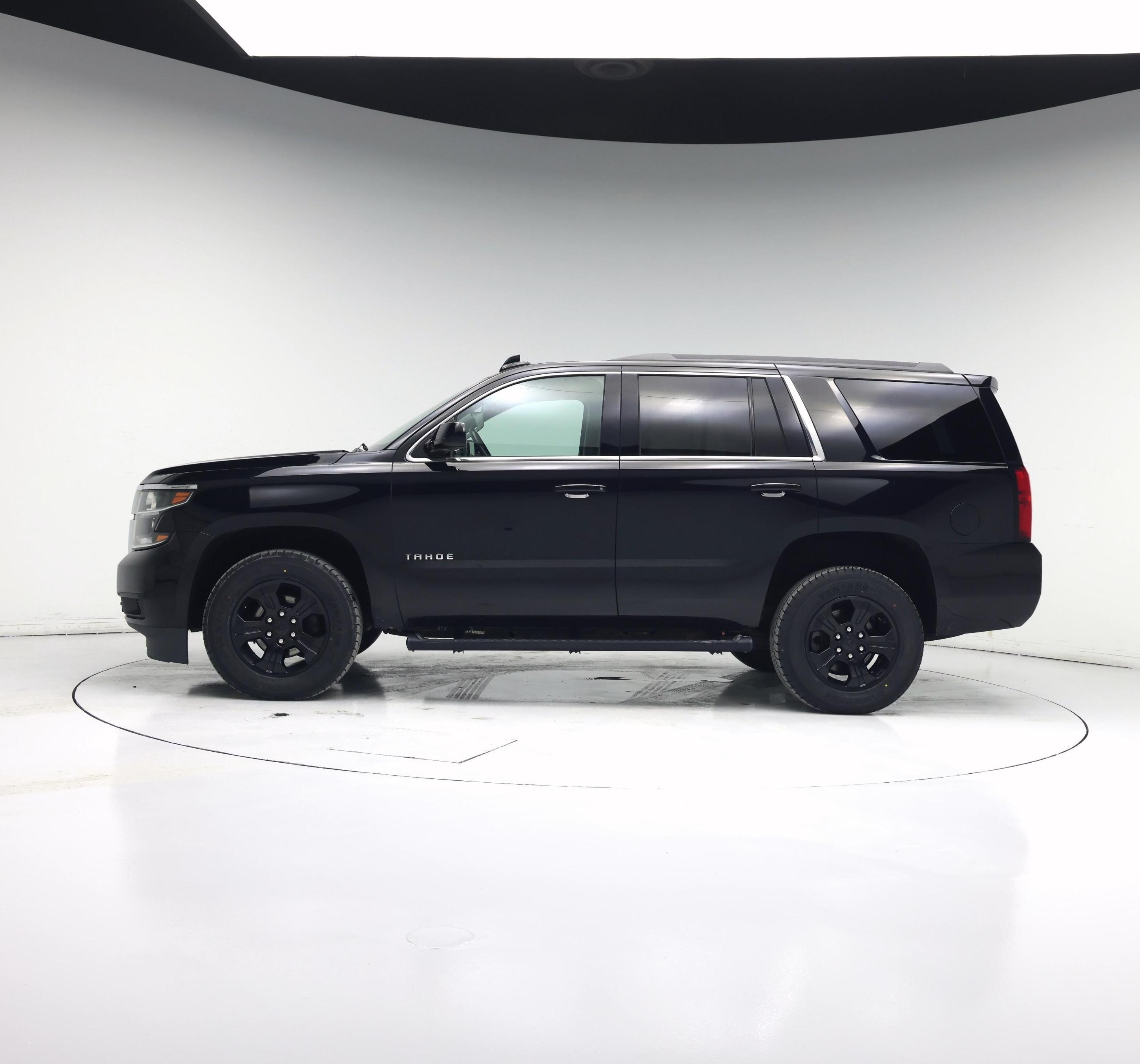 Thumbnail: 2020 Chevrolet Tahoe - 3