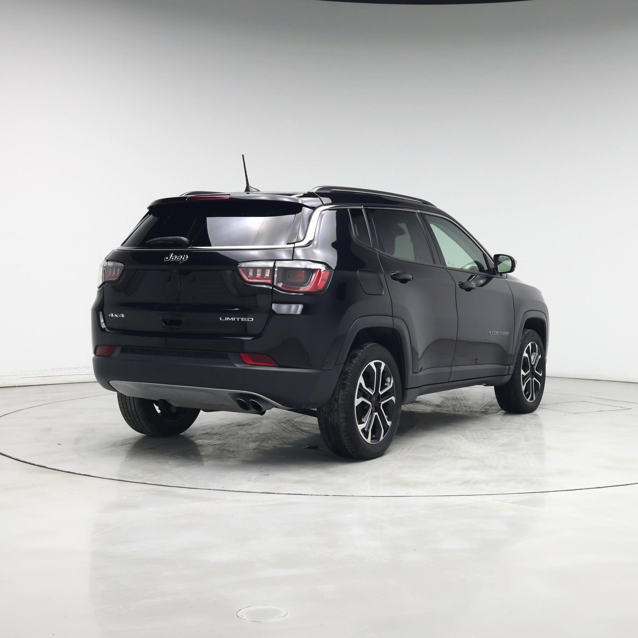 Thumbnail: 2022 Jeep Compass - 8