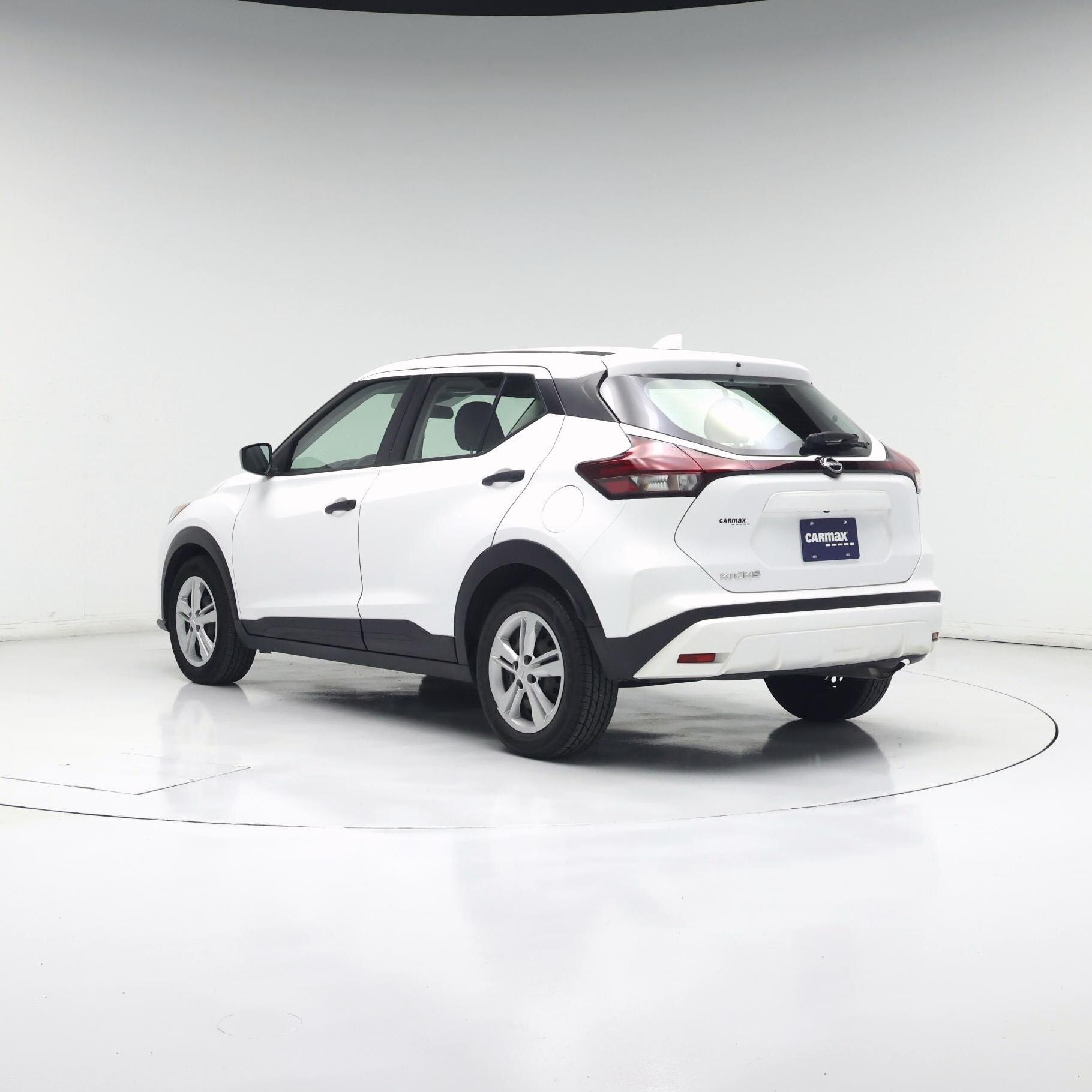 Thumbnail: 2022 Nissan Kicks - 2