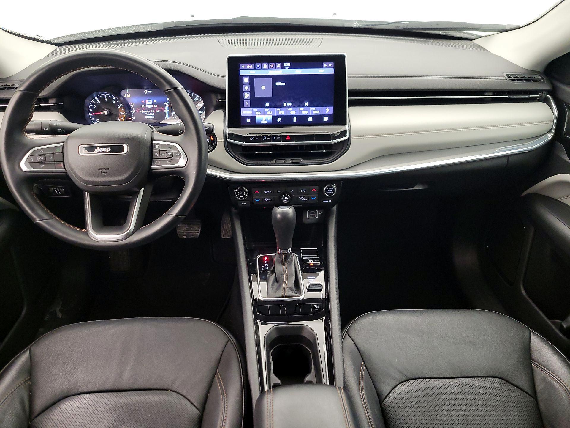 Thumbnail: 2022 Jeep Compass - 9