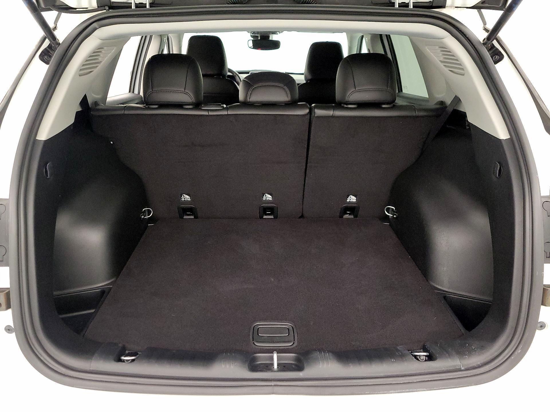 Thumbnail: 2022 Jeep Compass - 20