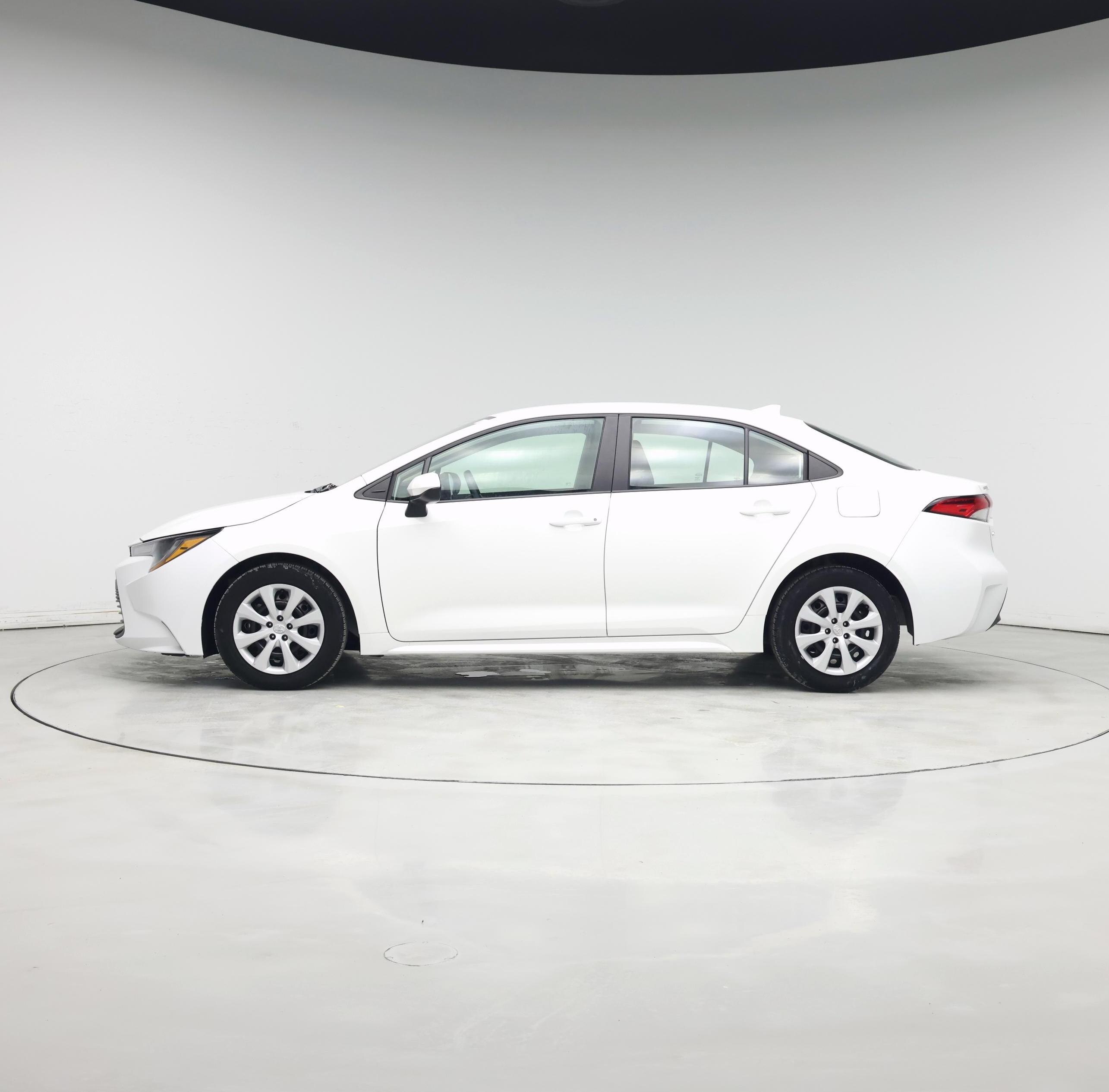 Thumbnail: 2024 Toyota Corolla - 3