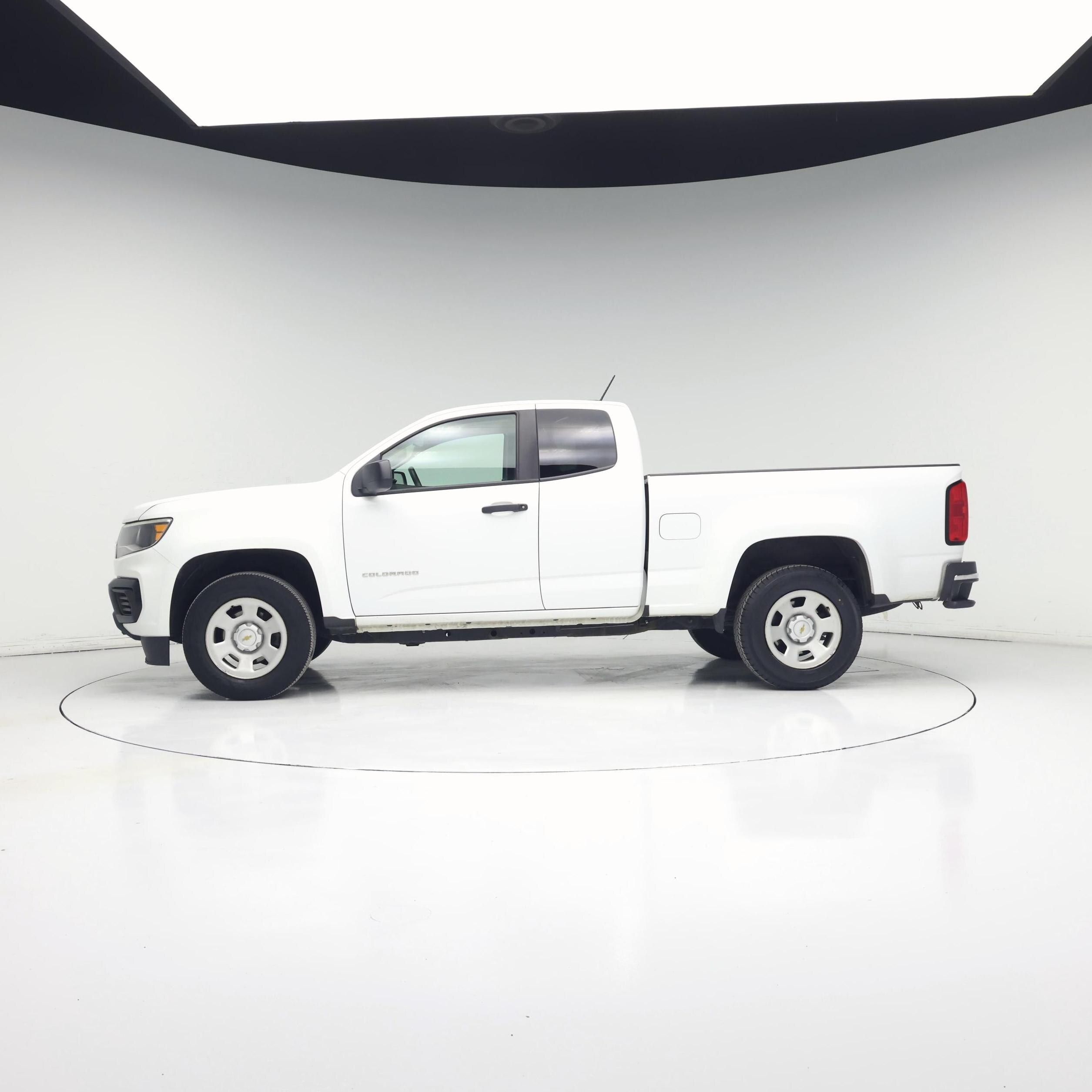 Thumbnail: 2021 Chevrolet Colorado - 3