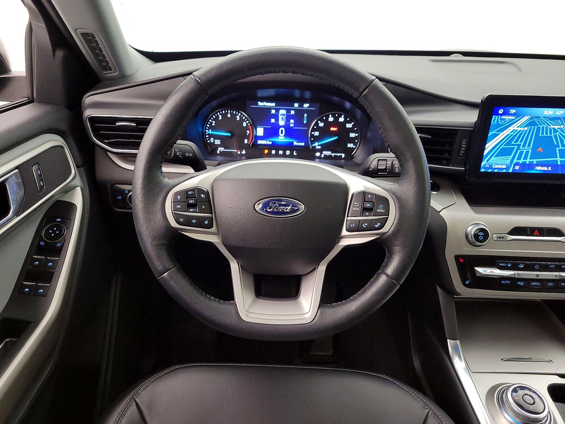 Thumbnail: 2023 Ford Explorer - 10