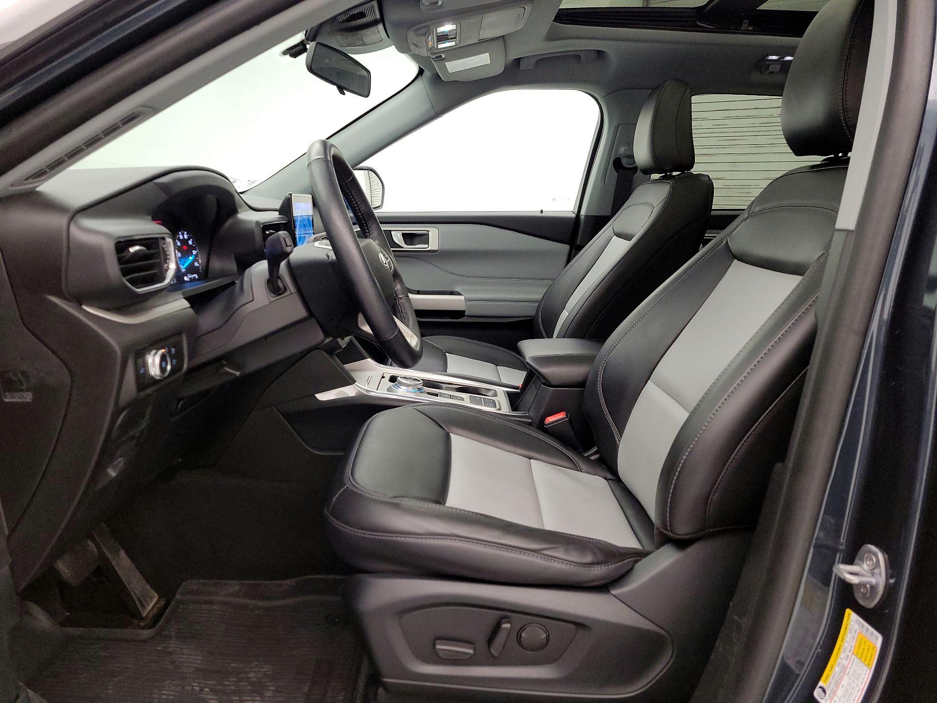 Thumbnail: 2023 Ford Explorer - 11