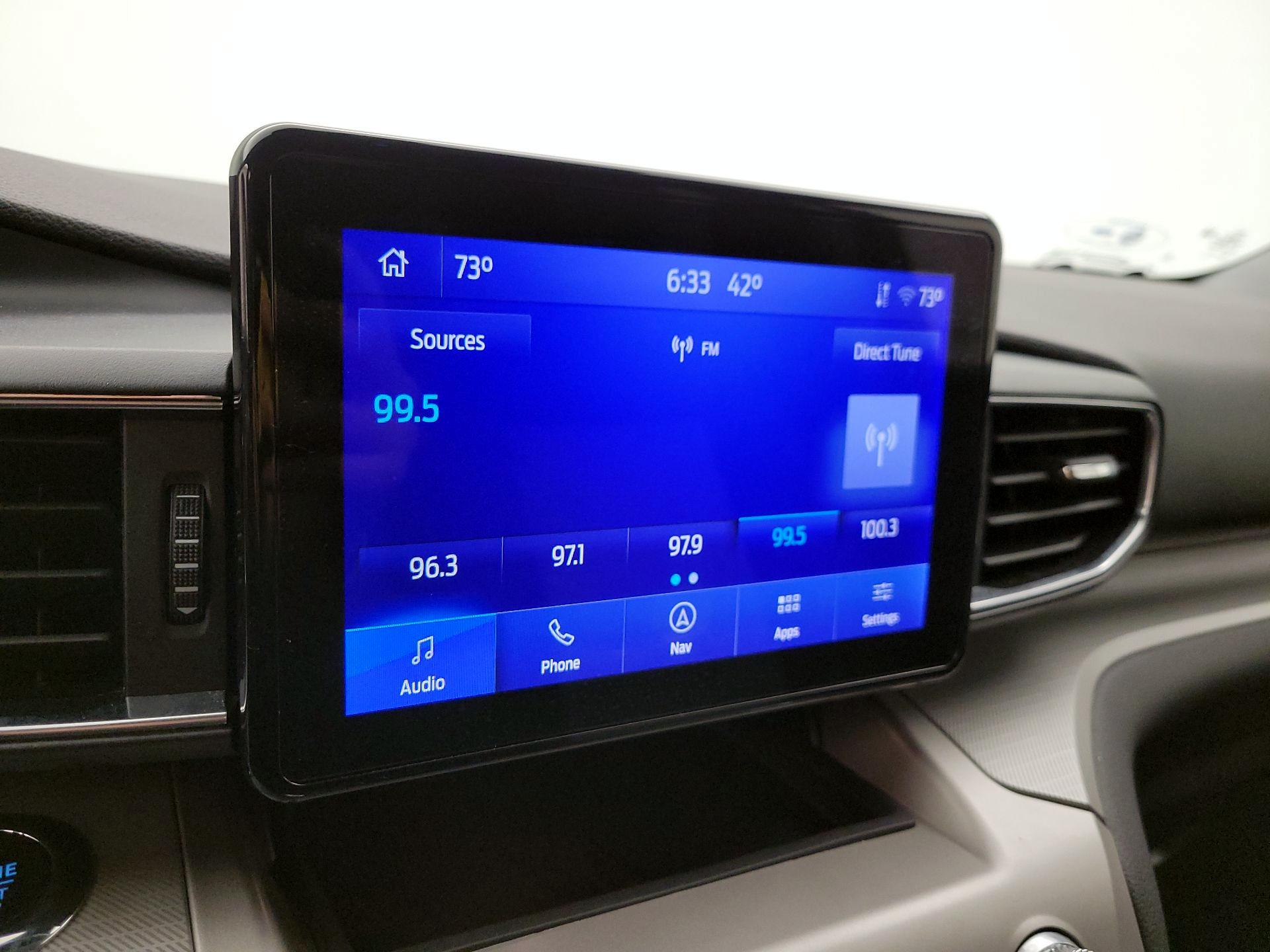 Thumbnail: 2023 Ford Explorer - 16