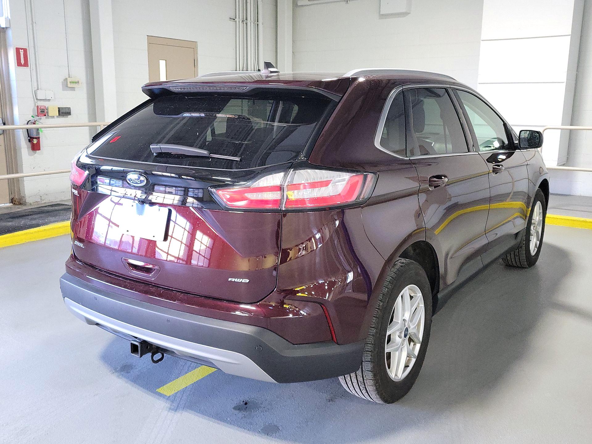 Thumbnail: 2022 Ford Edge - 5