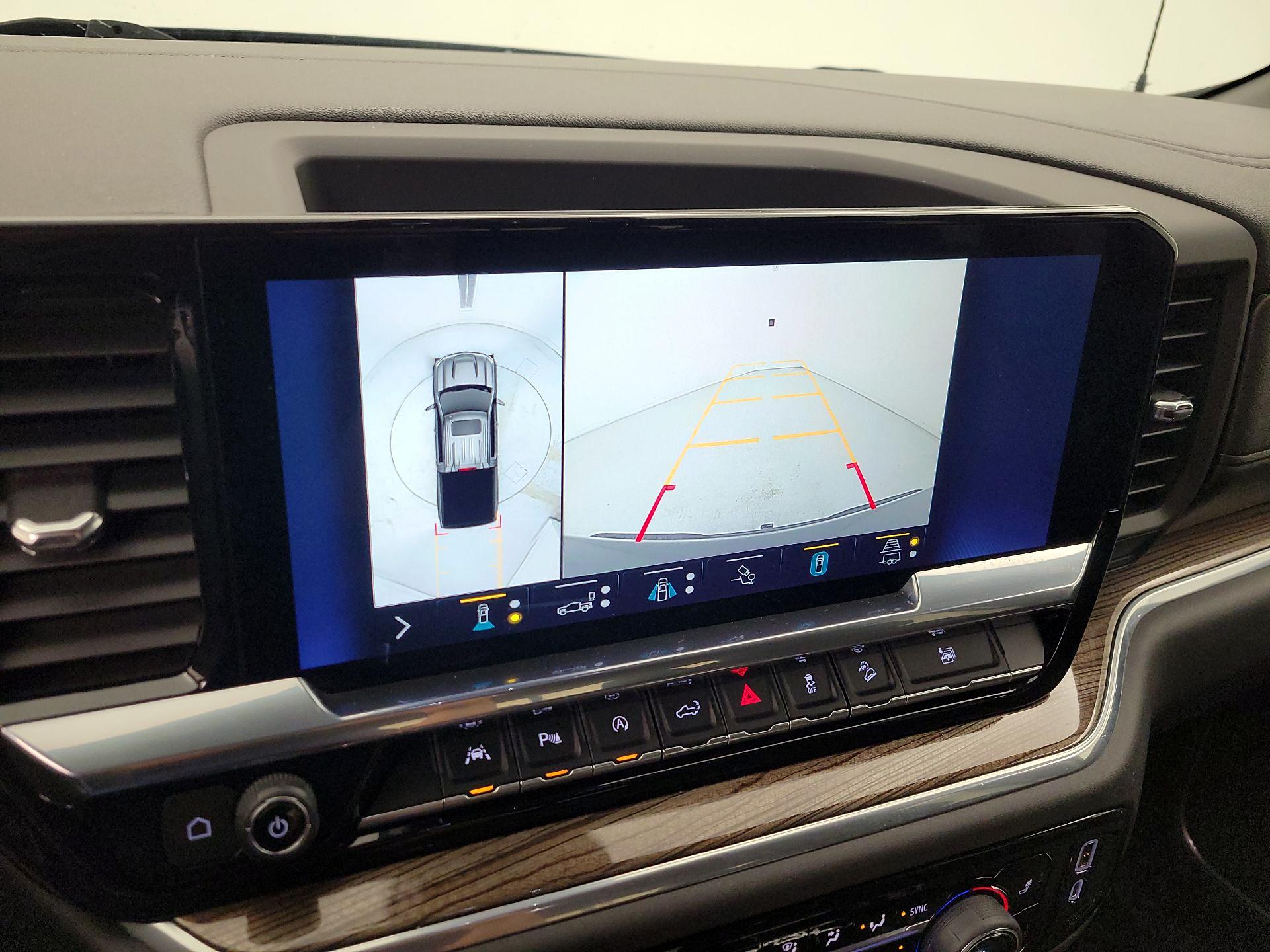 Thumbnail: 2022 Chevrolet Silverado 1500 - 14