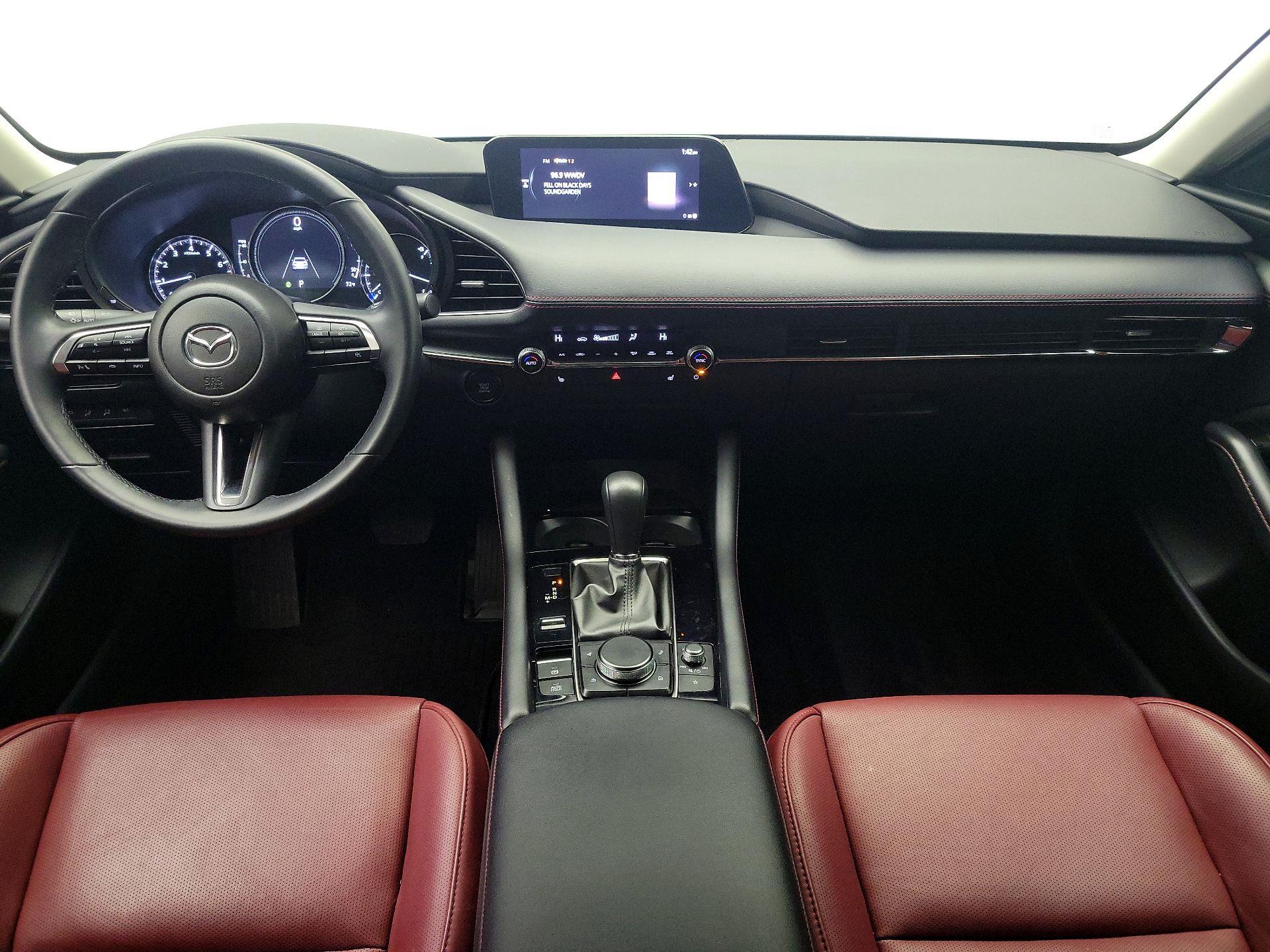 Thumbnail: 2025 Mazda Mazda3 - 9