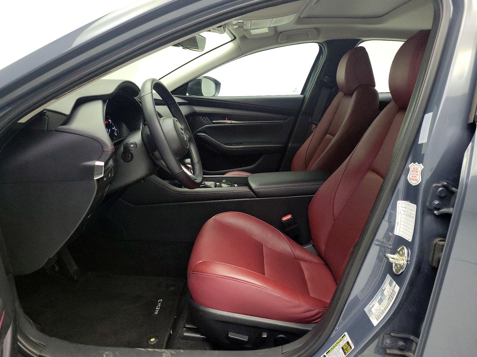 Thumbnail: 2025 Mazda Mazda3 - 11