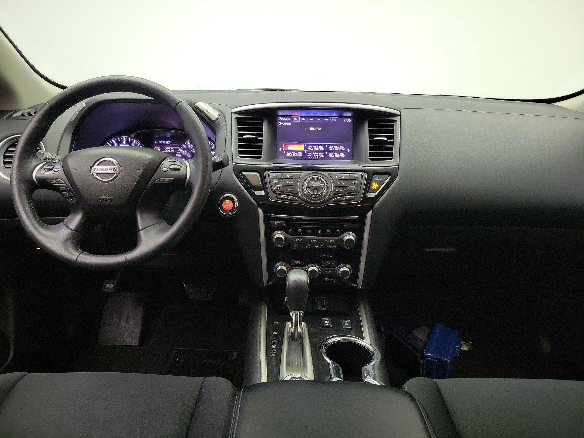 Thumbnail: 2019 Nissan Pathfinder - 9