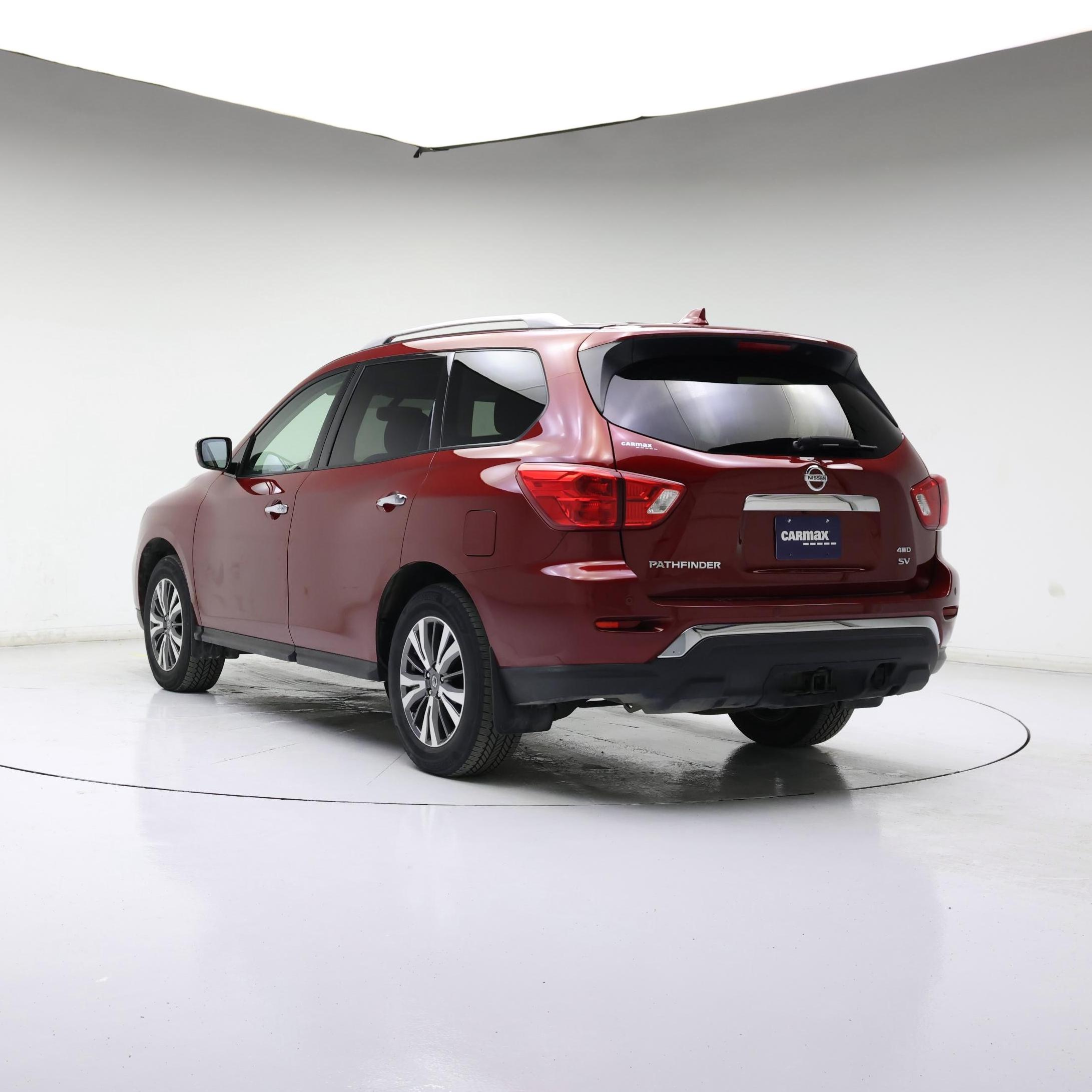 Thumbnail: 2019 Nissan Pathfinder - 2