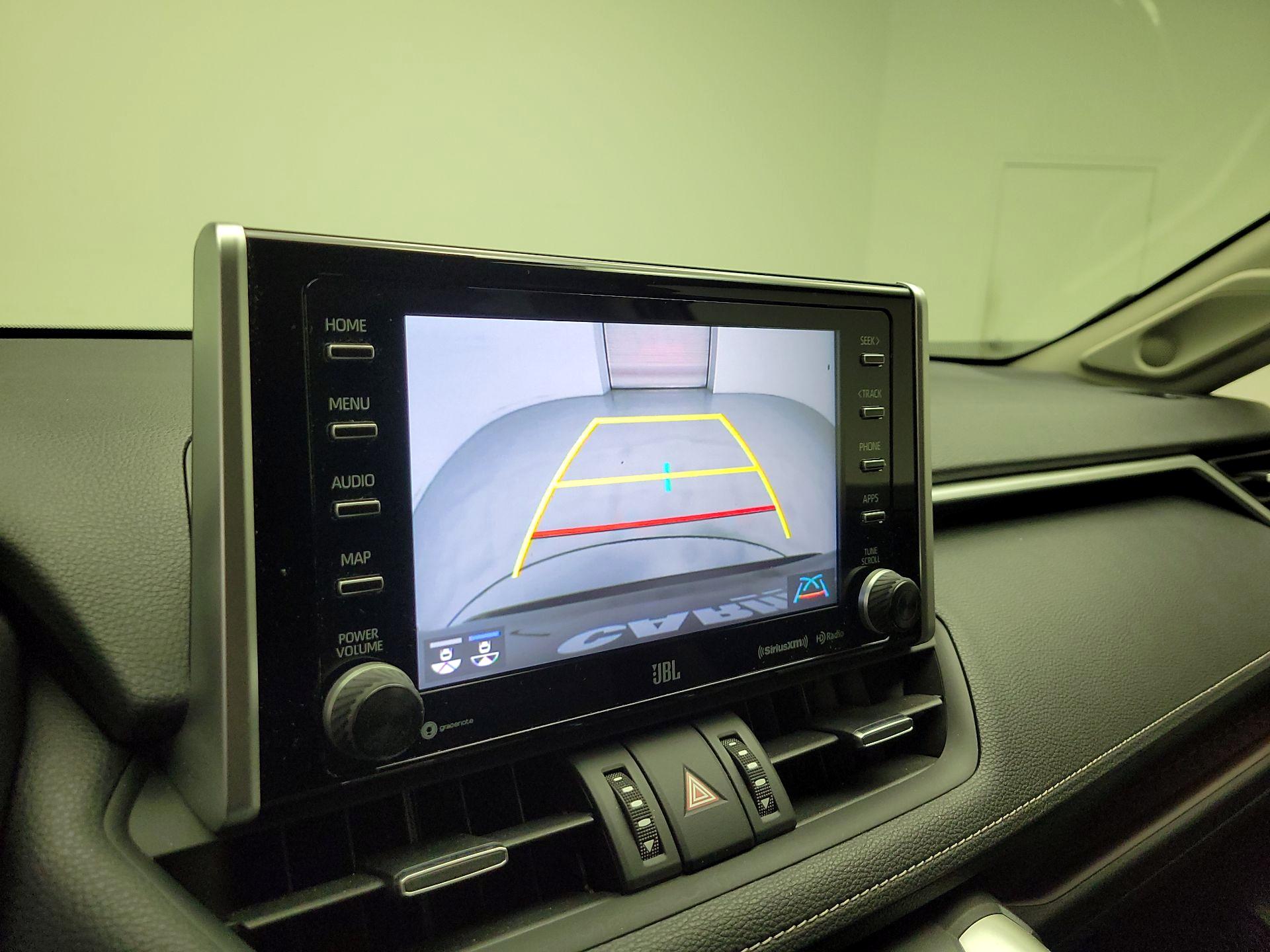 Thumbnail: 2021 Toyota RAV4 - 15