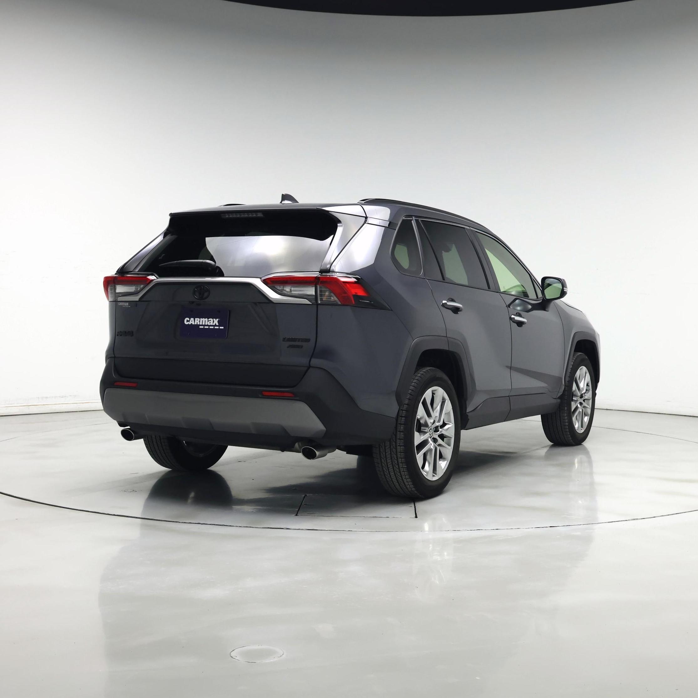 Thumbnail: 2021 Toyota RAV4 - 8