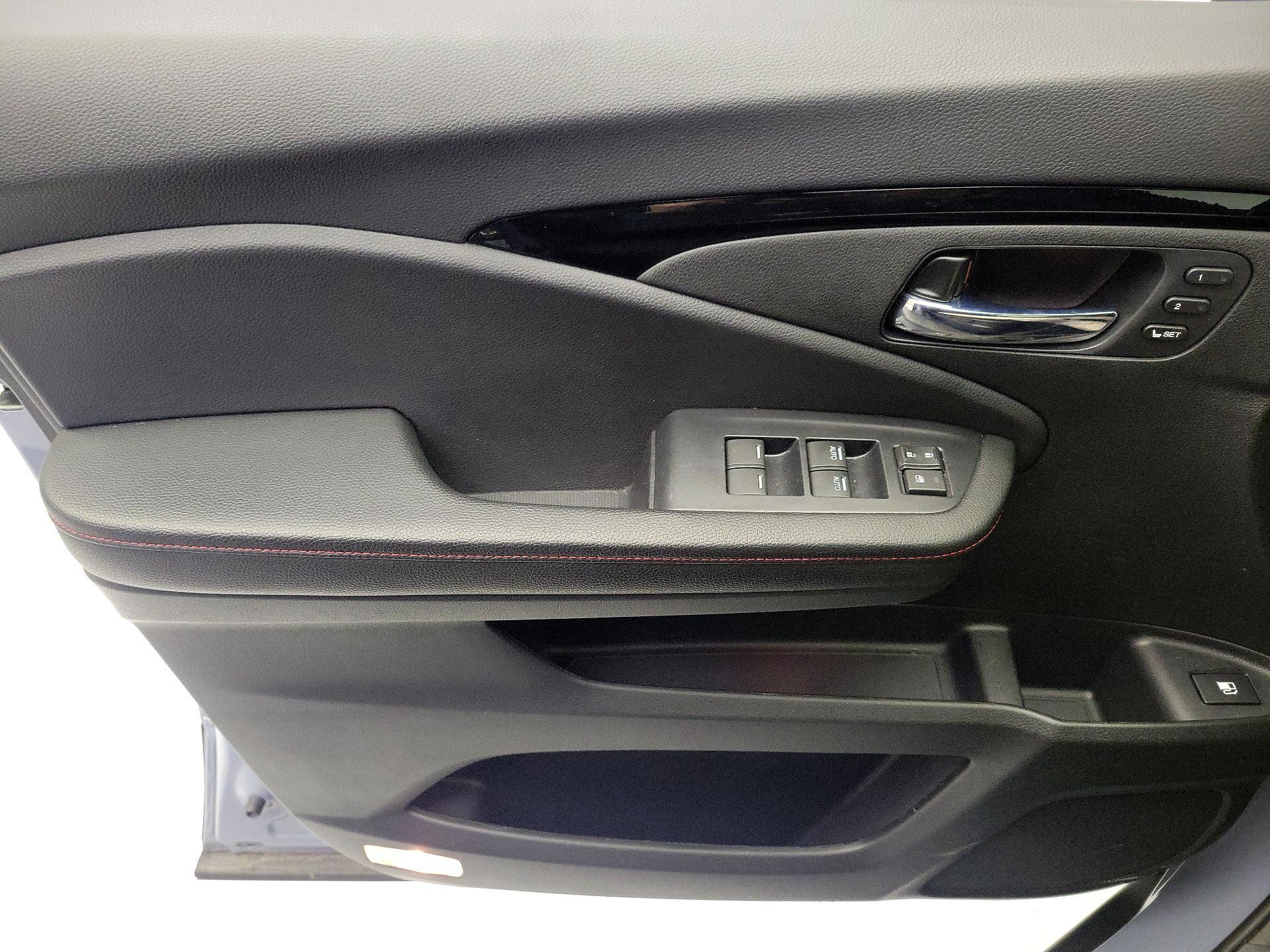 Thumbnail: 2025 Honda Ridgeline - 12