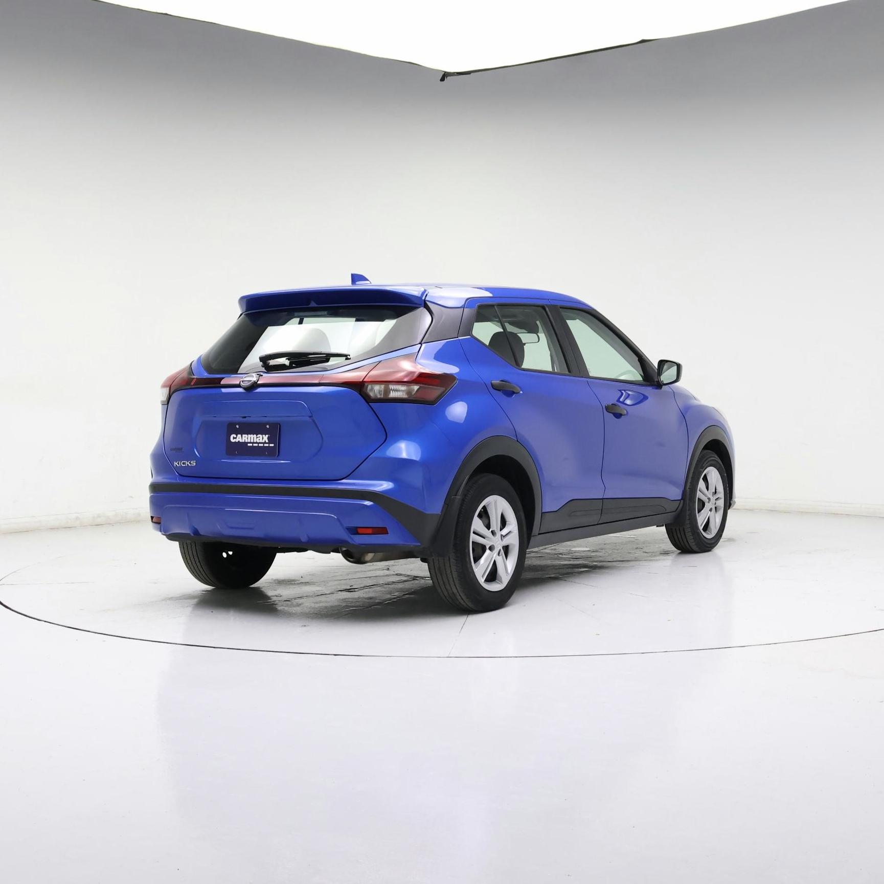 Thumbnail: 2023 Nissan Kicks - 8