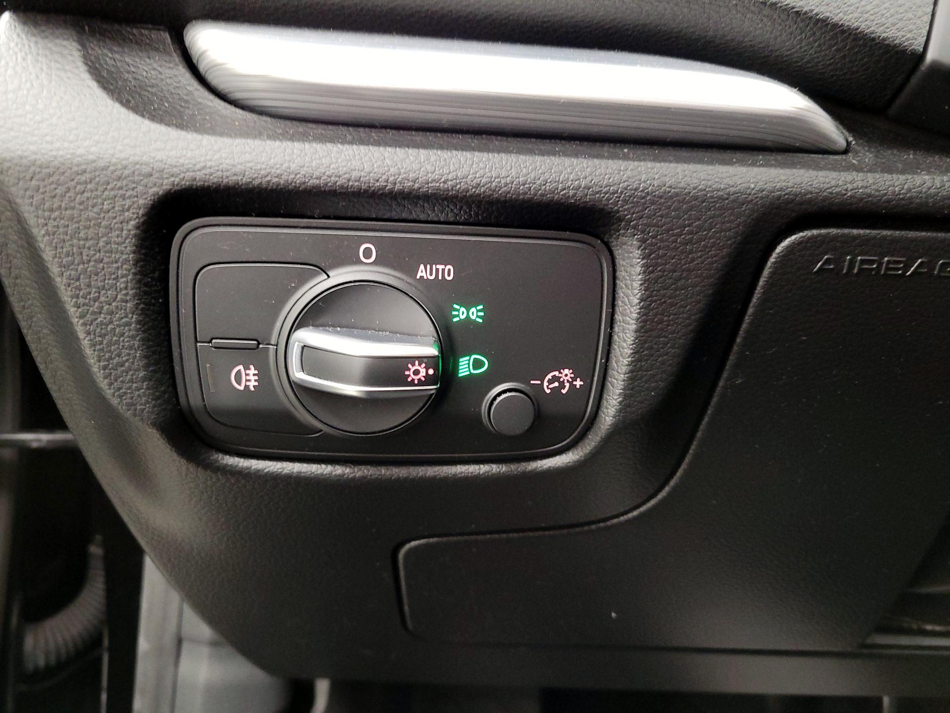 Thumbnail: 2015 Audi A3 - 13