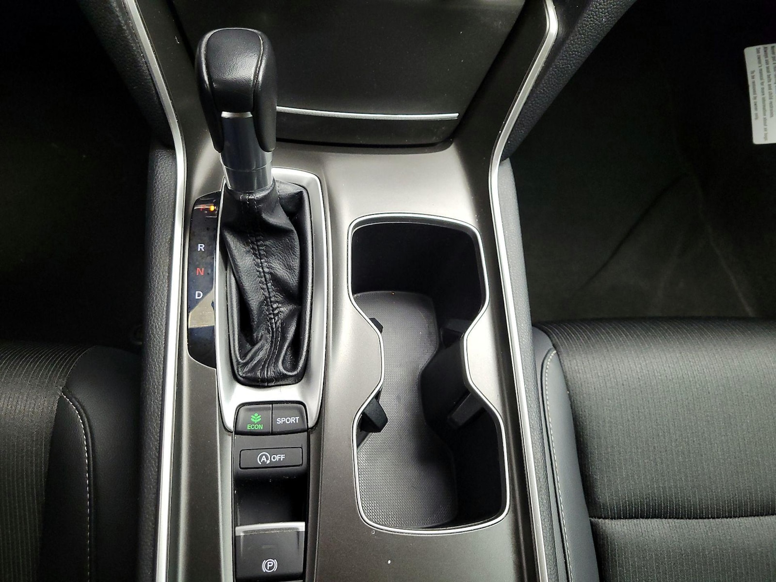 2022 Honda Accord Sport - Photo 17