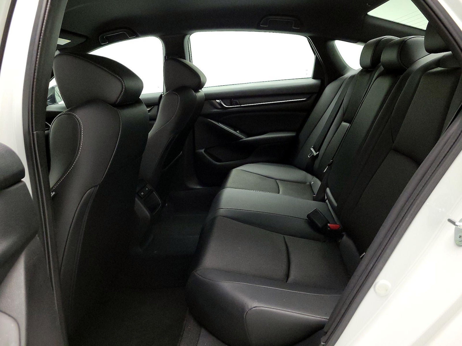 2022 Honda Accord Sport - Photo 19