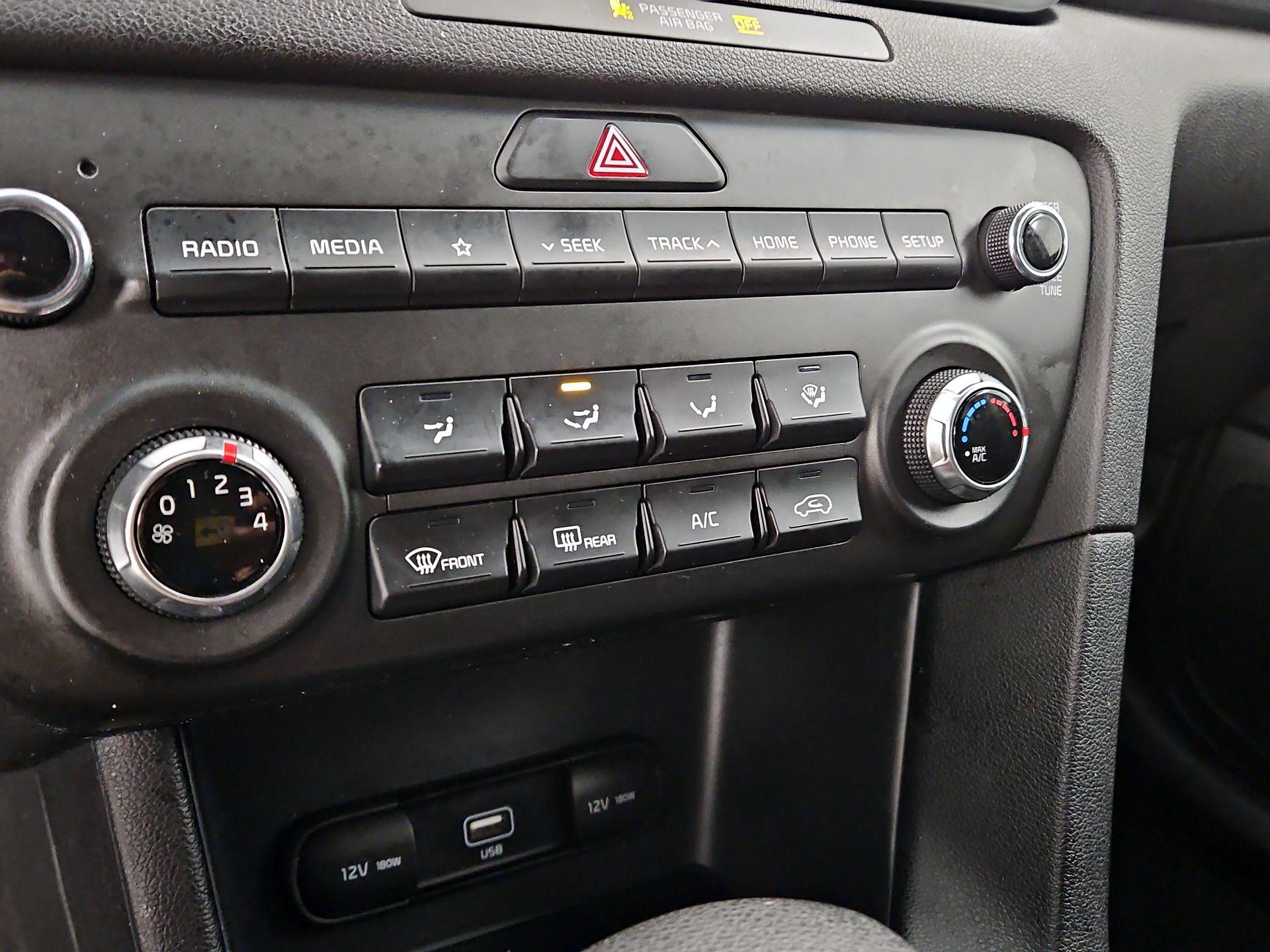 Thumbnail: 2021 Kia Sportage - 16