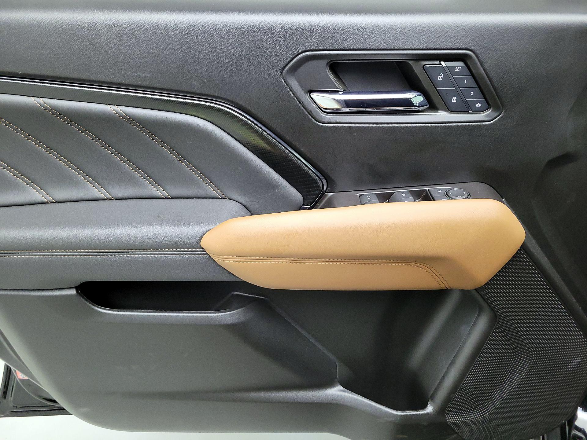 Thumbnail: 2024 GMC Canyon - 12