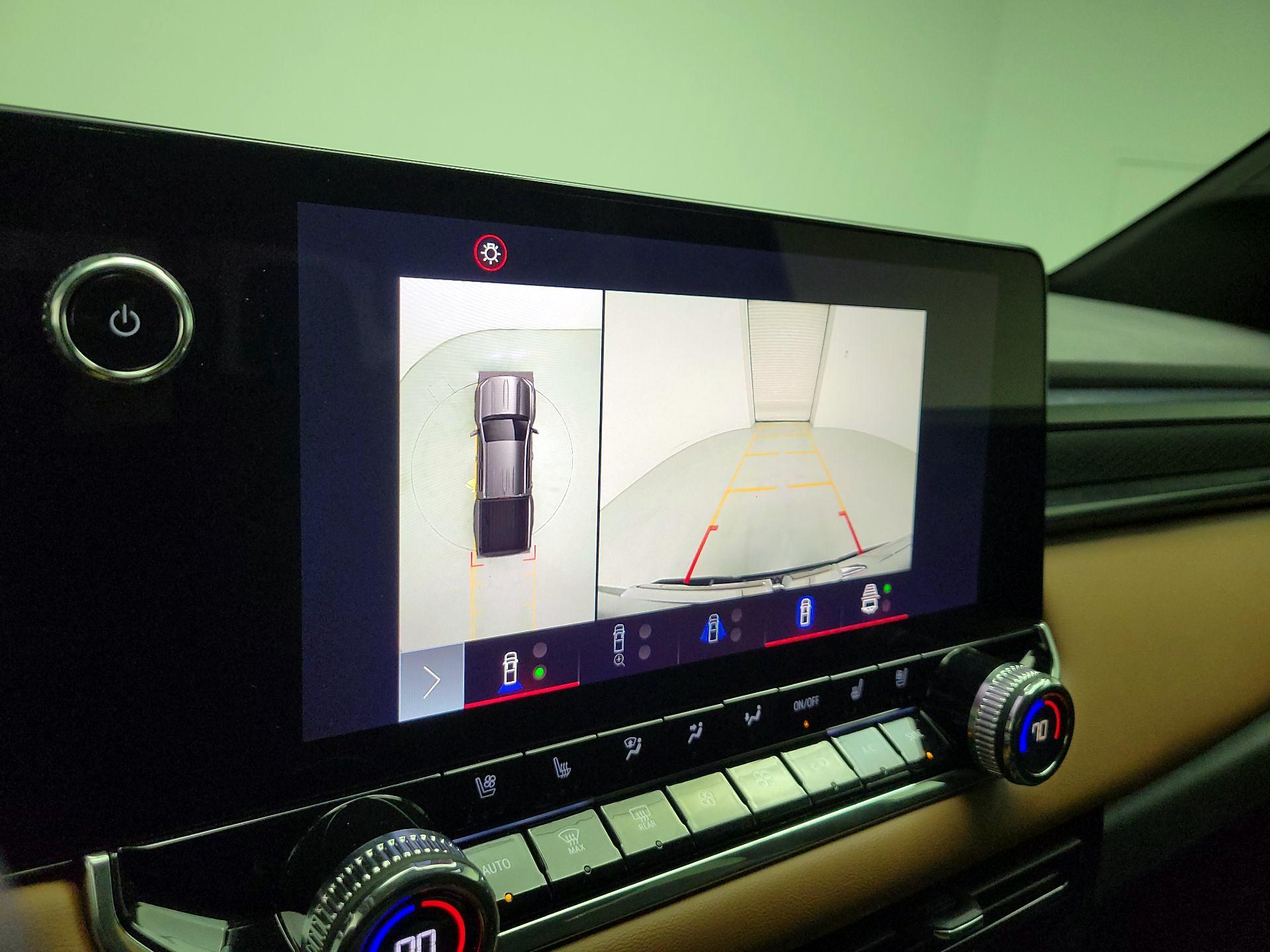 Thumbnail: 2024 GMC Canyon - 13