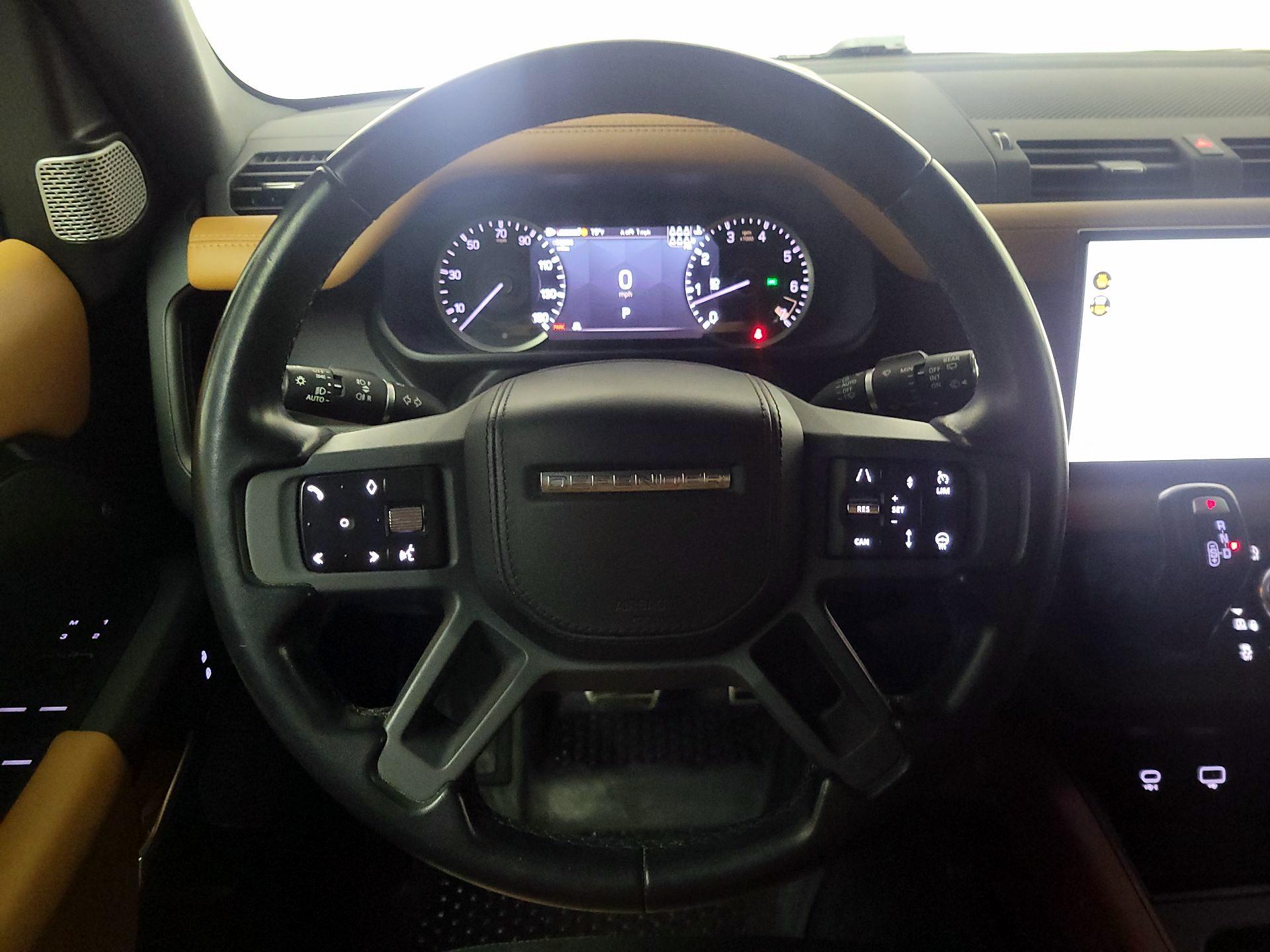 Thumbnail: 2023 Land Rover Defender - 10