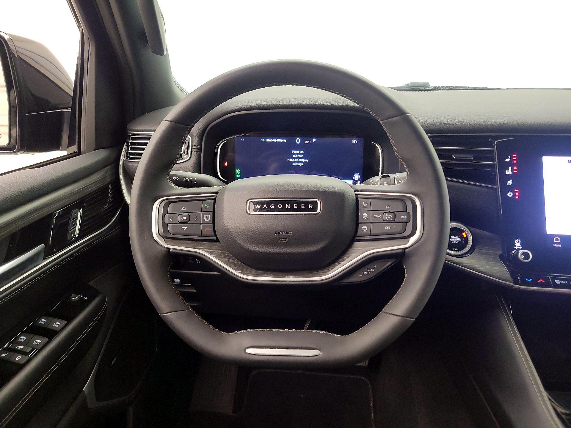 Thumbnail: 2024 Jeep Wagoneer - 10