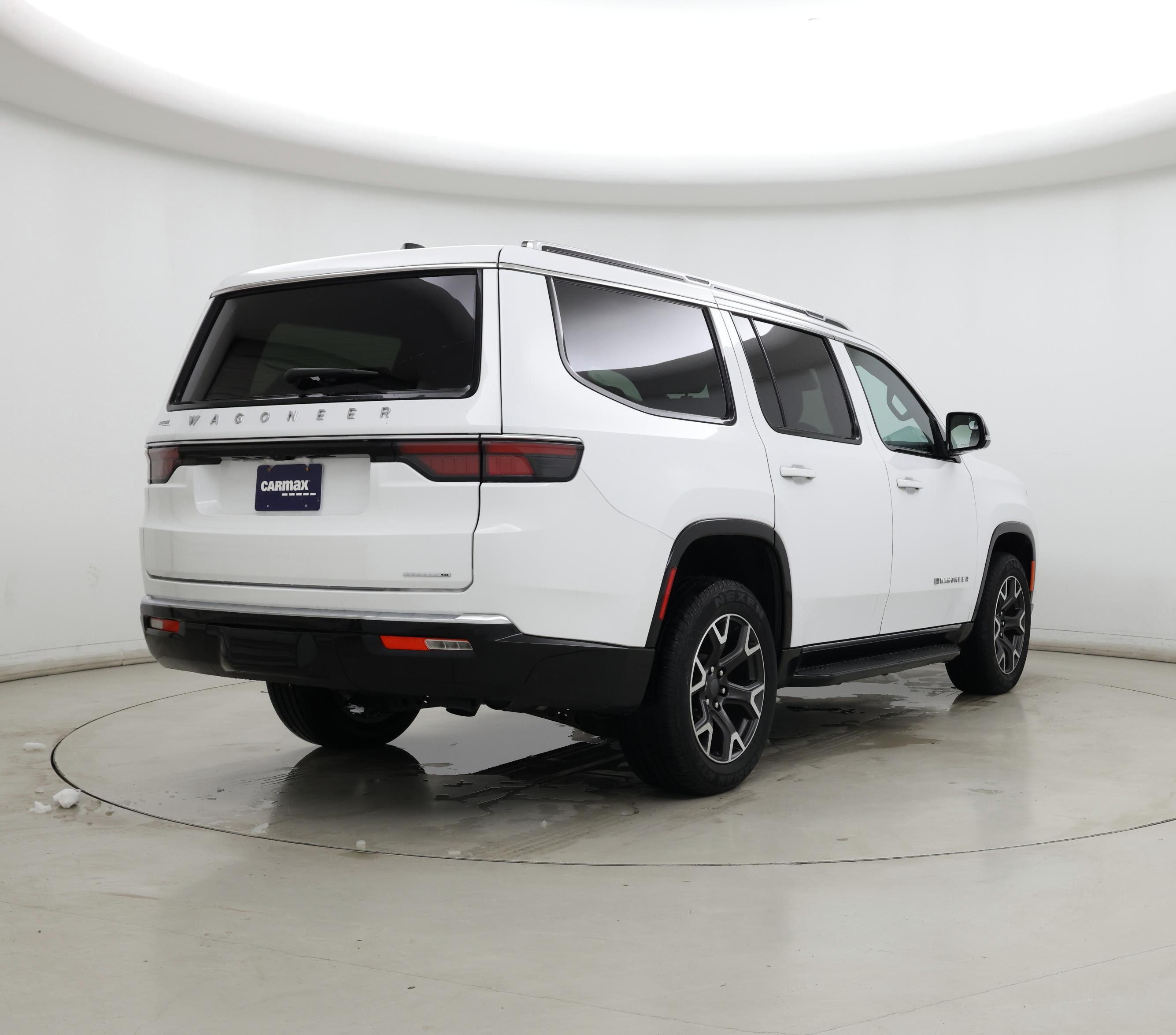 Thumbnail: 2024 Jeep Wagoneer - 8