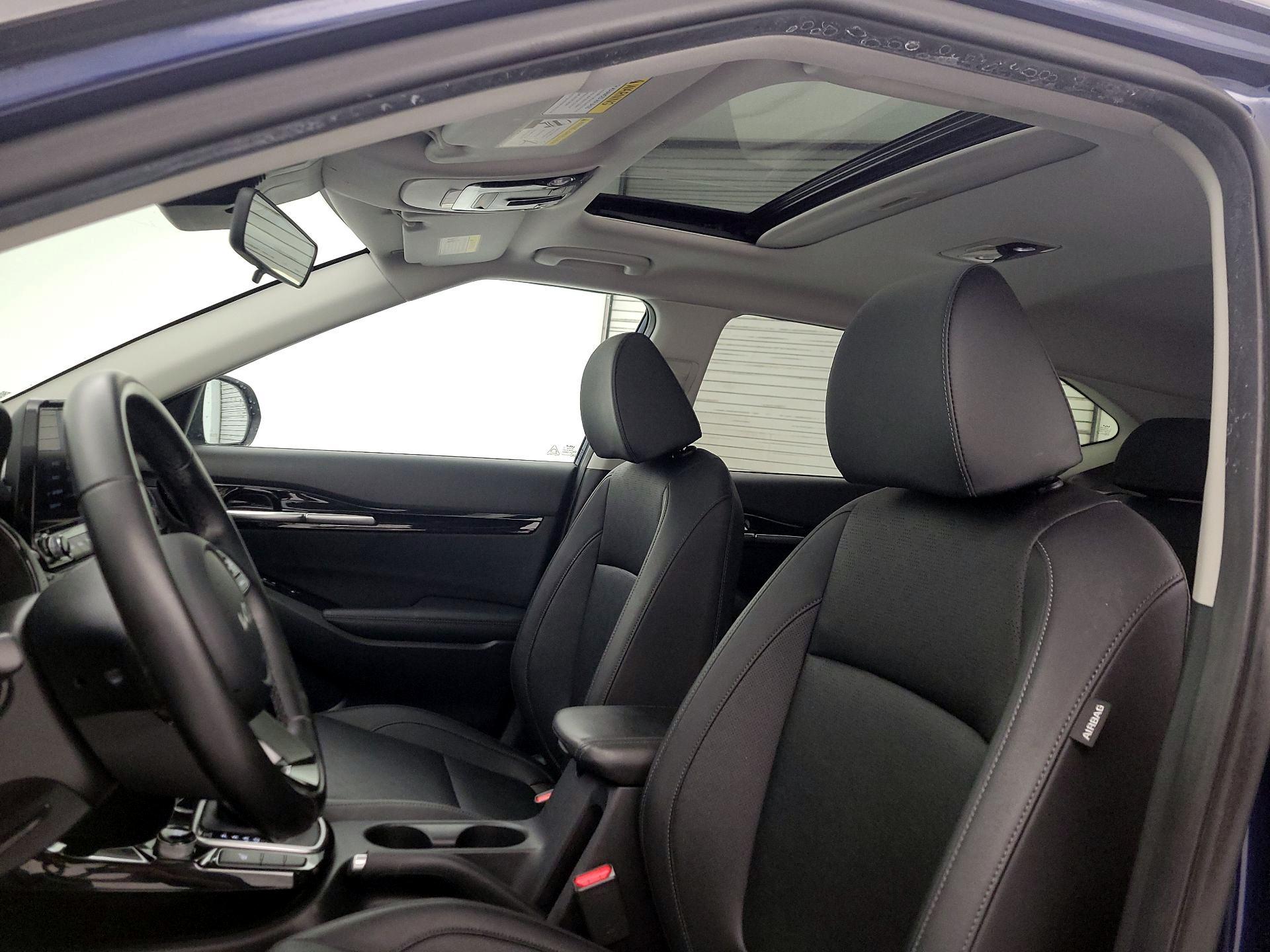 Thumbnail: 2023 Kia Seltos - 19