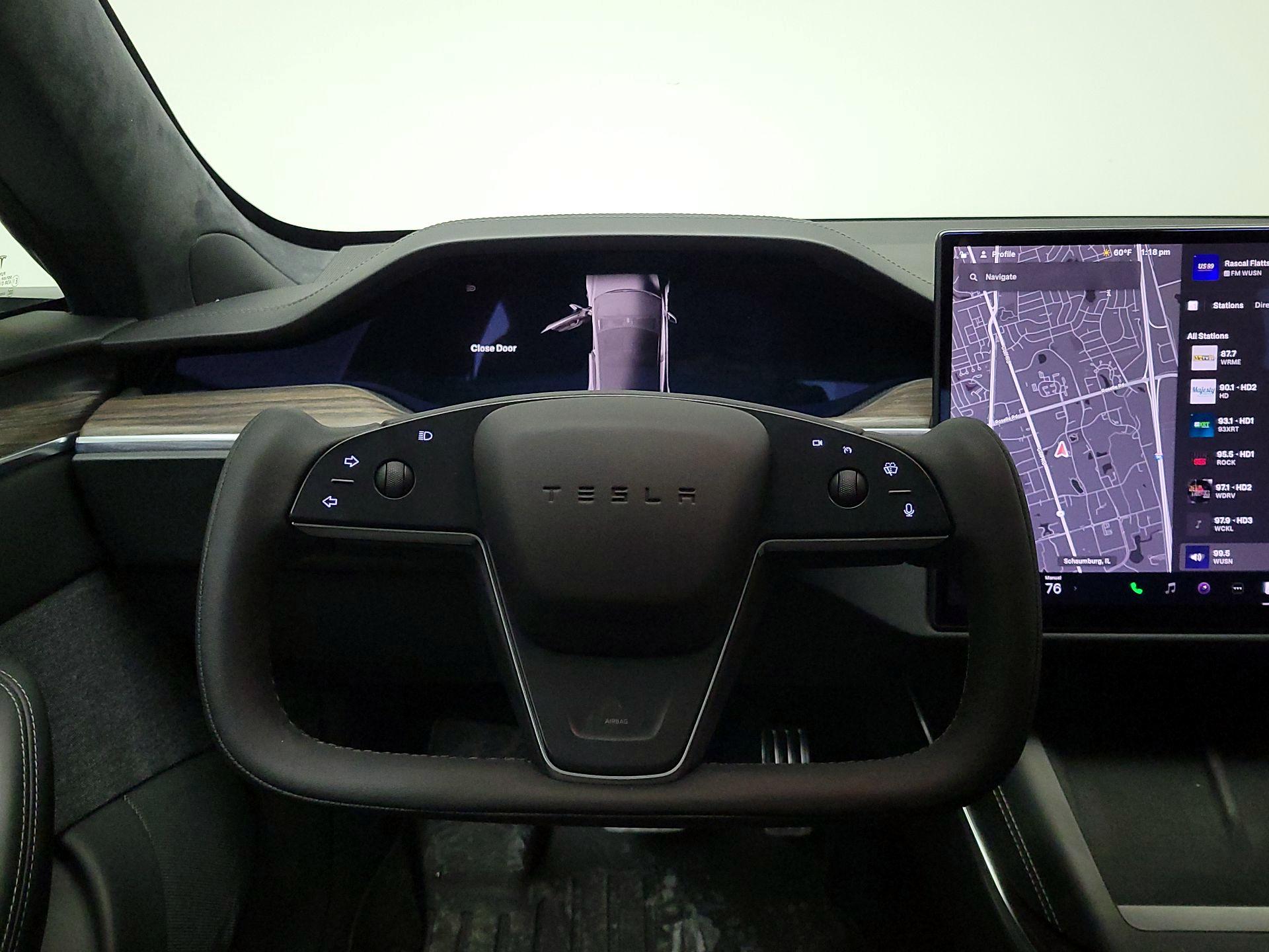 Thumbnail: 2022 Tesla Model S - 10