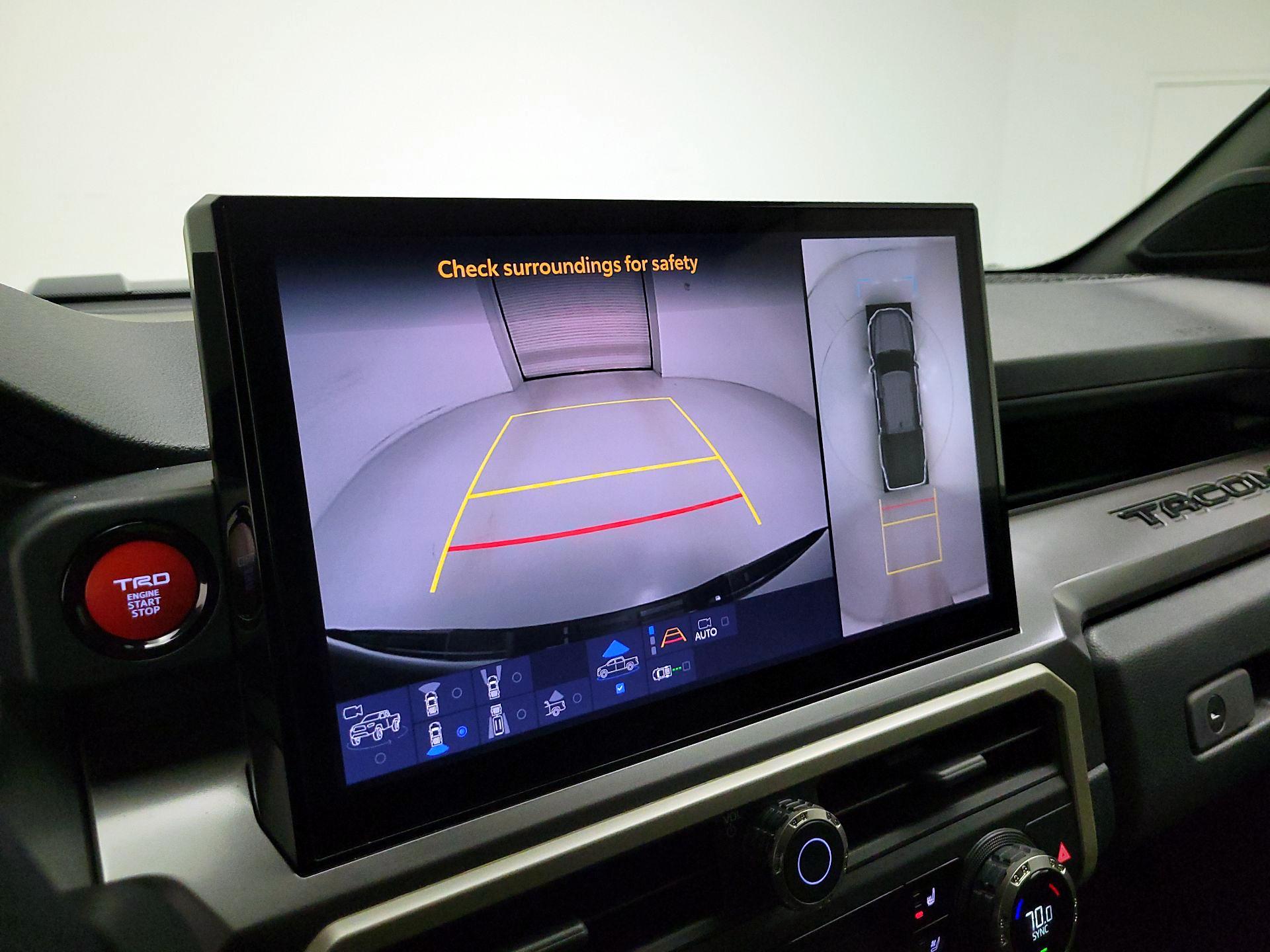 Thumbnail: 2024 Toyota Tacoma - 14