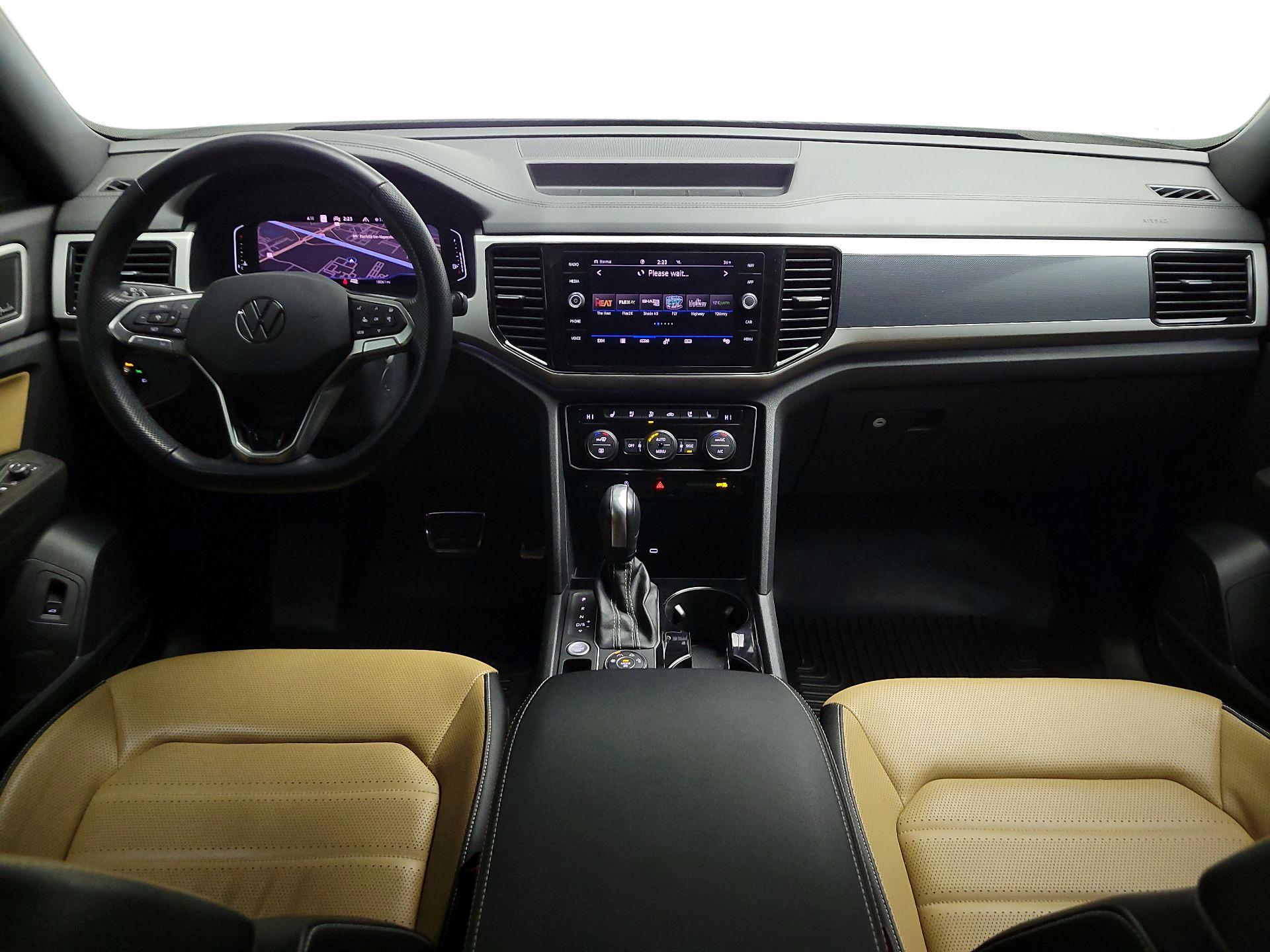 Thumbnail: 2023 Volkswagen Atlas - 9