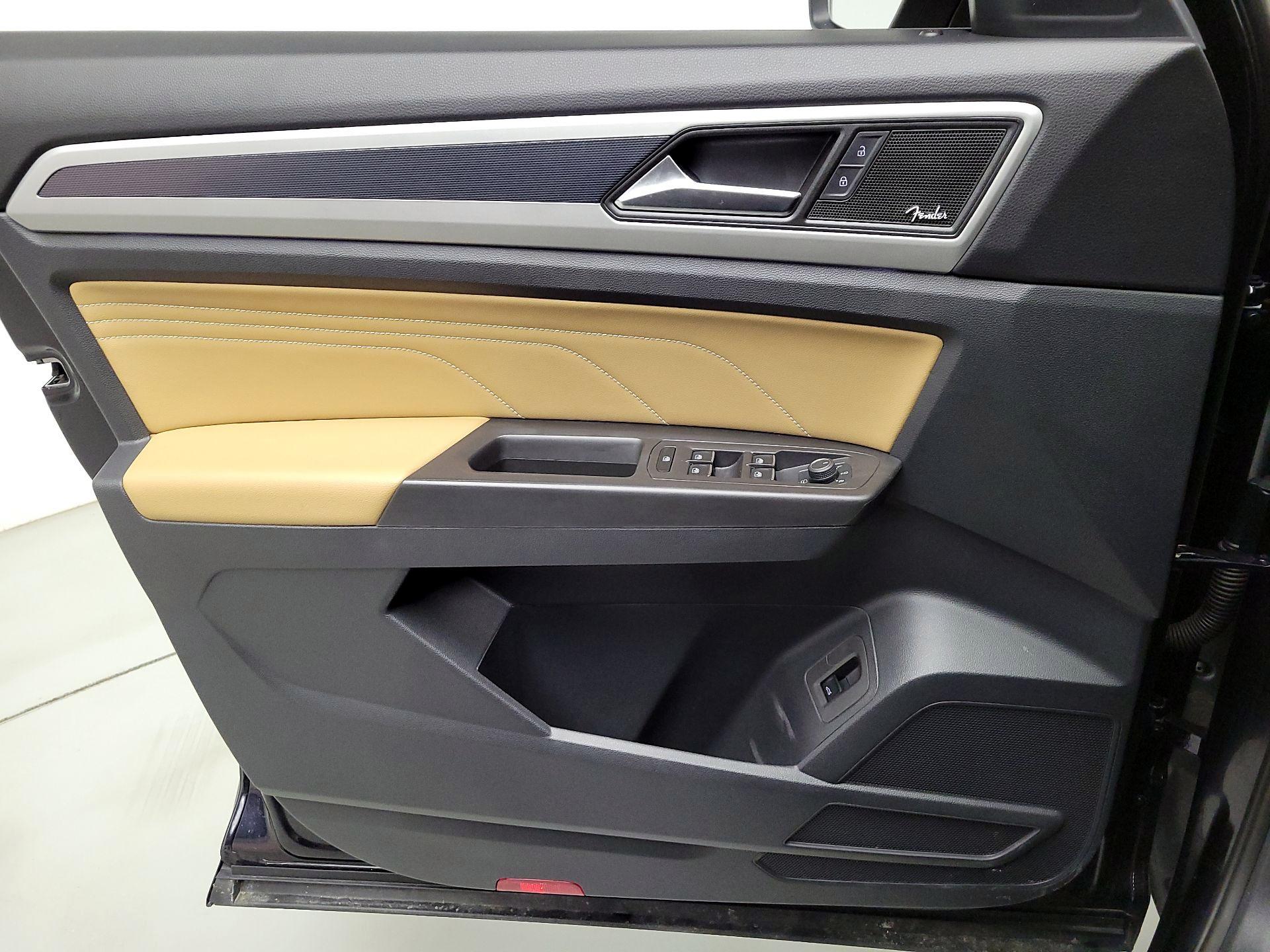 Thumbnail: 2023 Volkswagen Atlas - 12