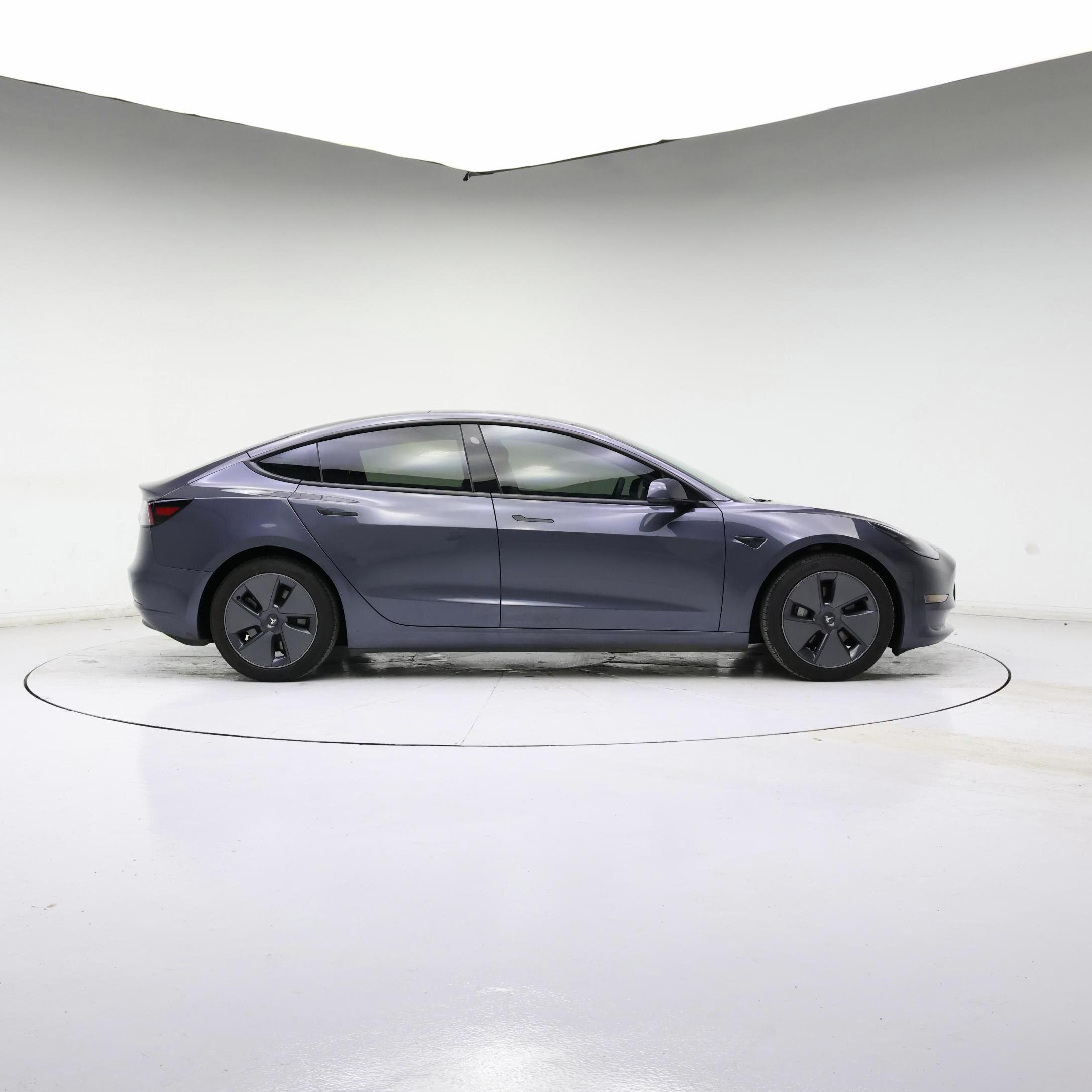 Thumbnail: 2022 Tesla Model 3 - 7
