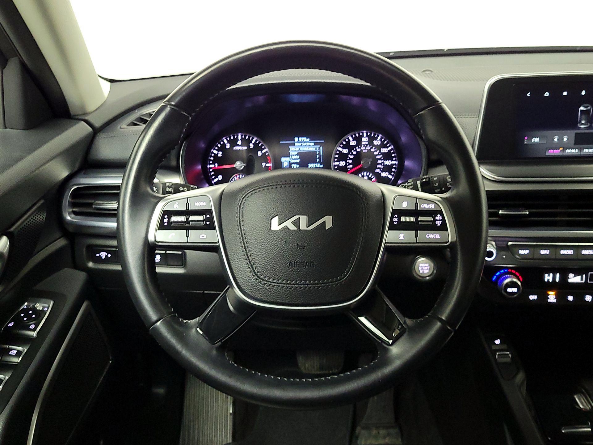 Thumbnail: 2022 Kia Telluride - 10