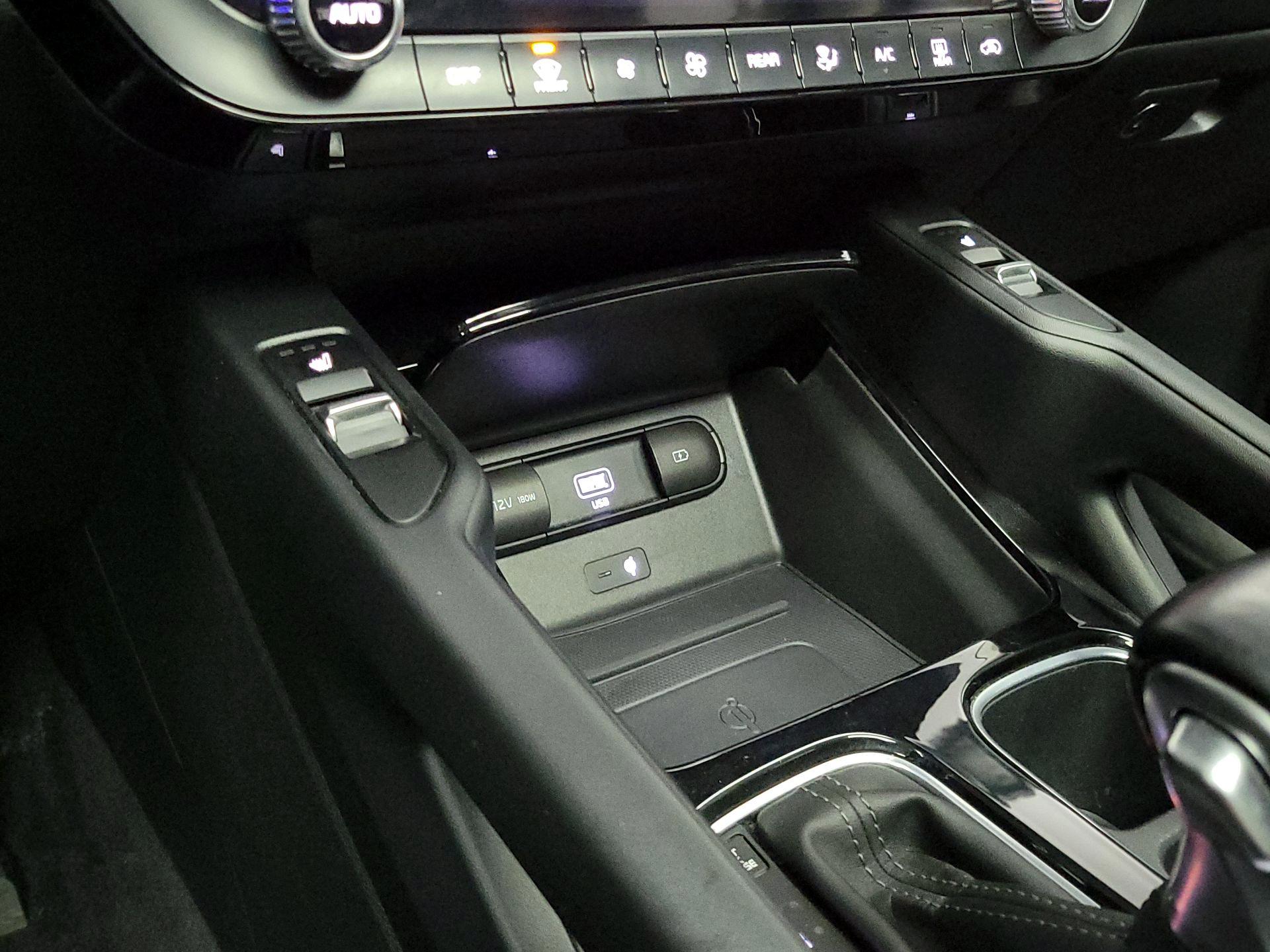 Thumbnail: 2022 Kia Telluride - 19