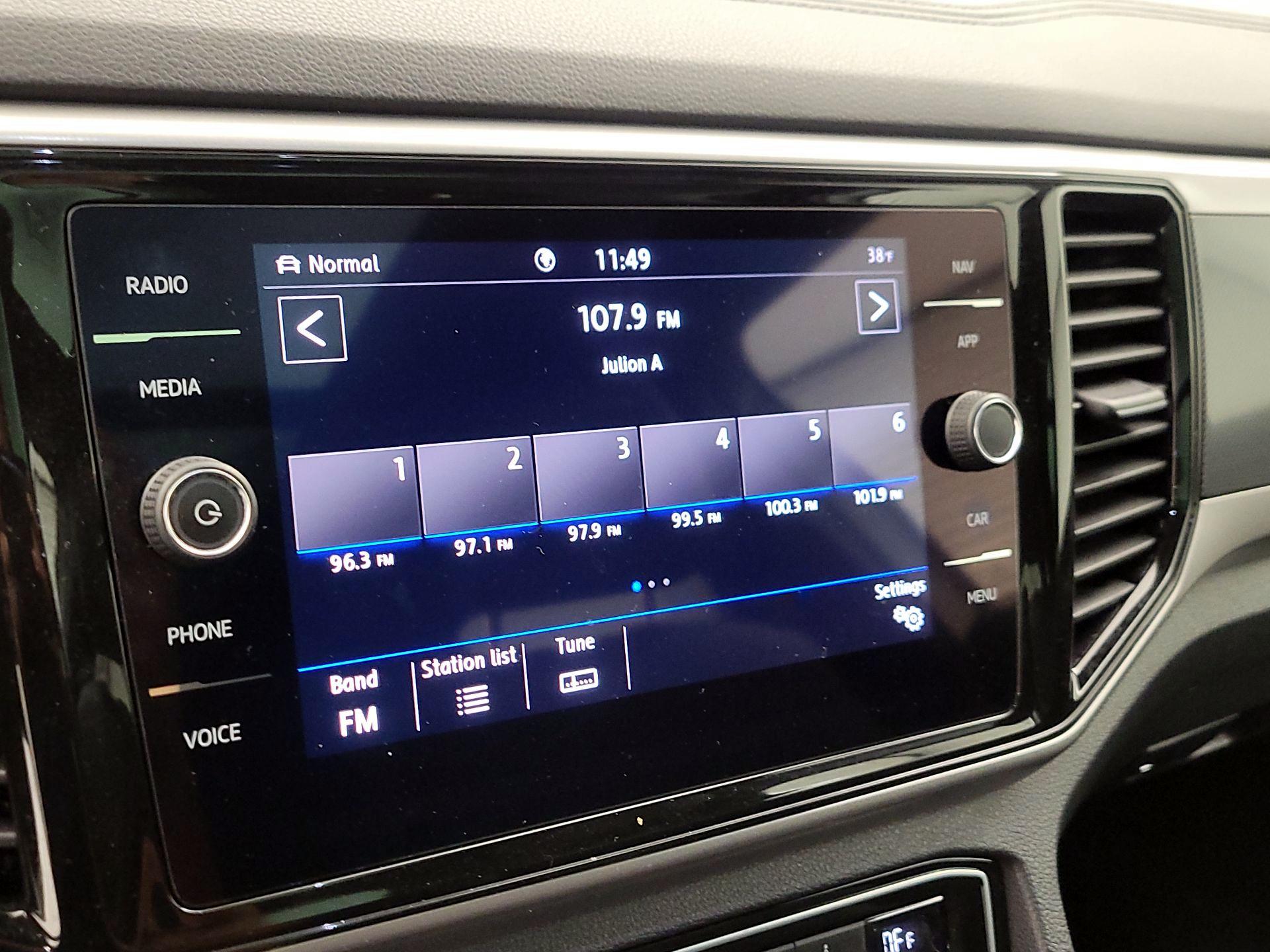 Thumbnail: 2020 Volkswagen Atlas - 15