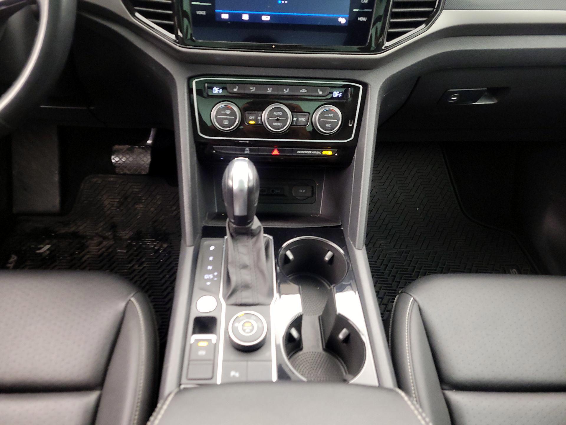 Thumbnail: 2020 Volkswagen Atlas - 17